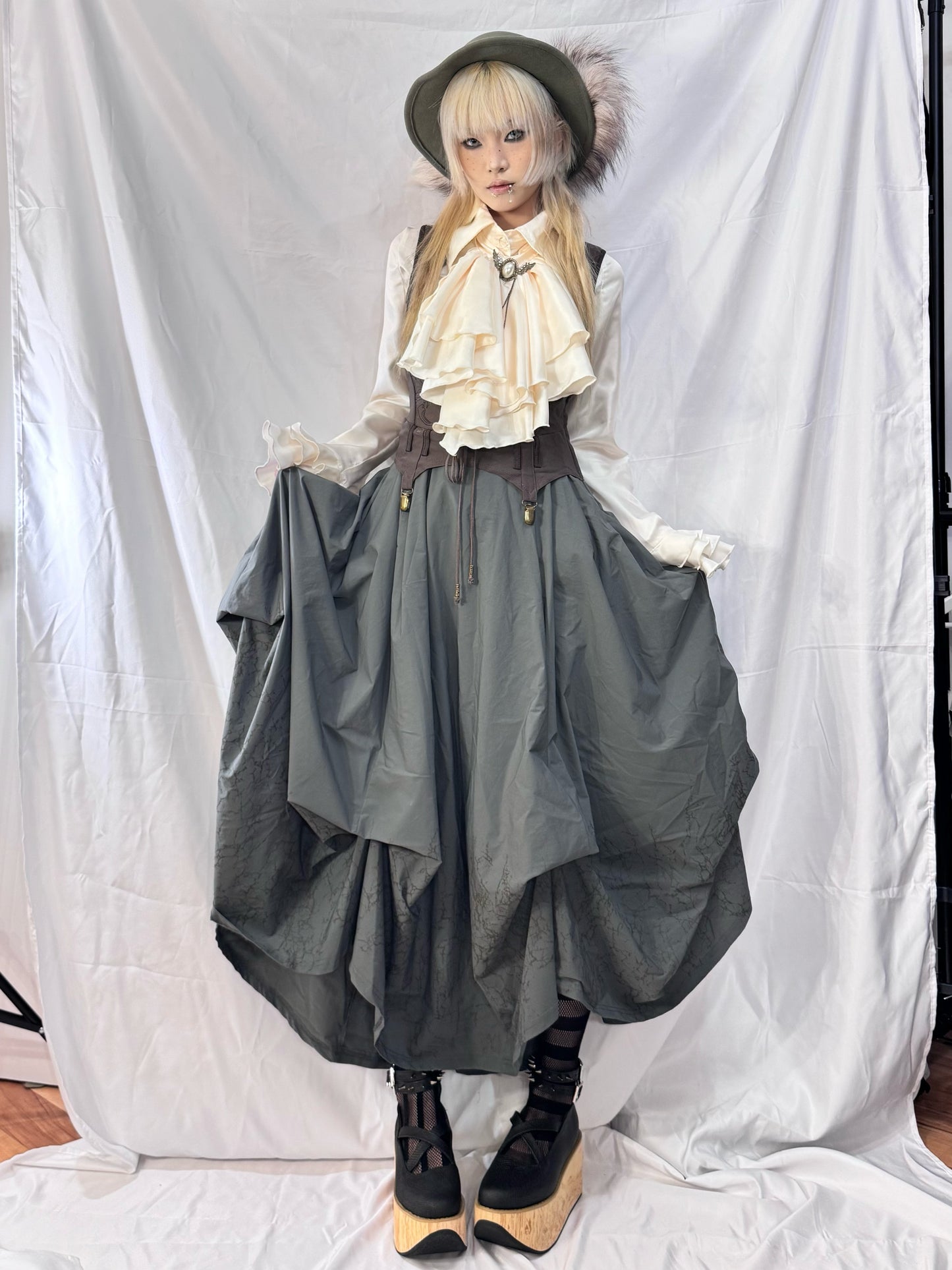 OZZ ON Vest Dress