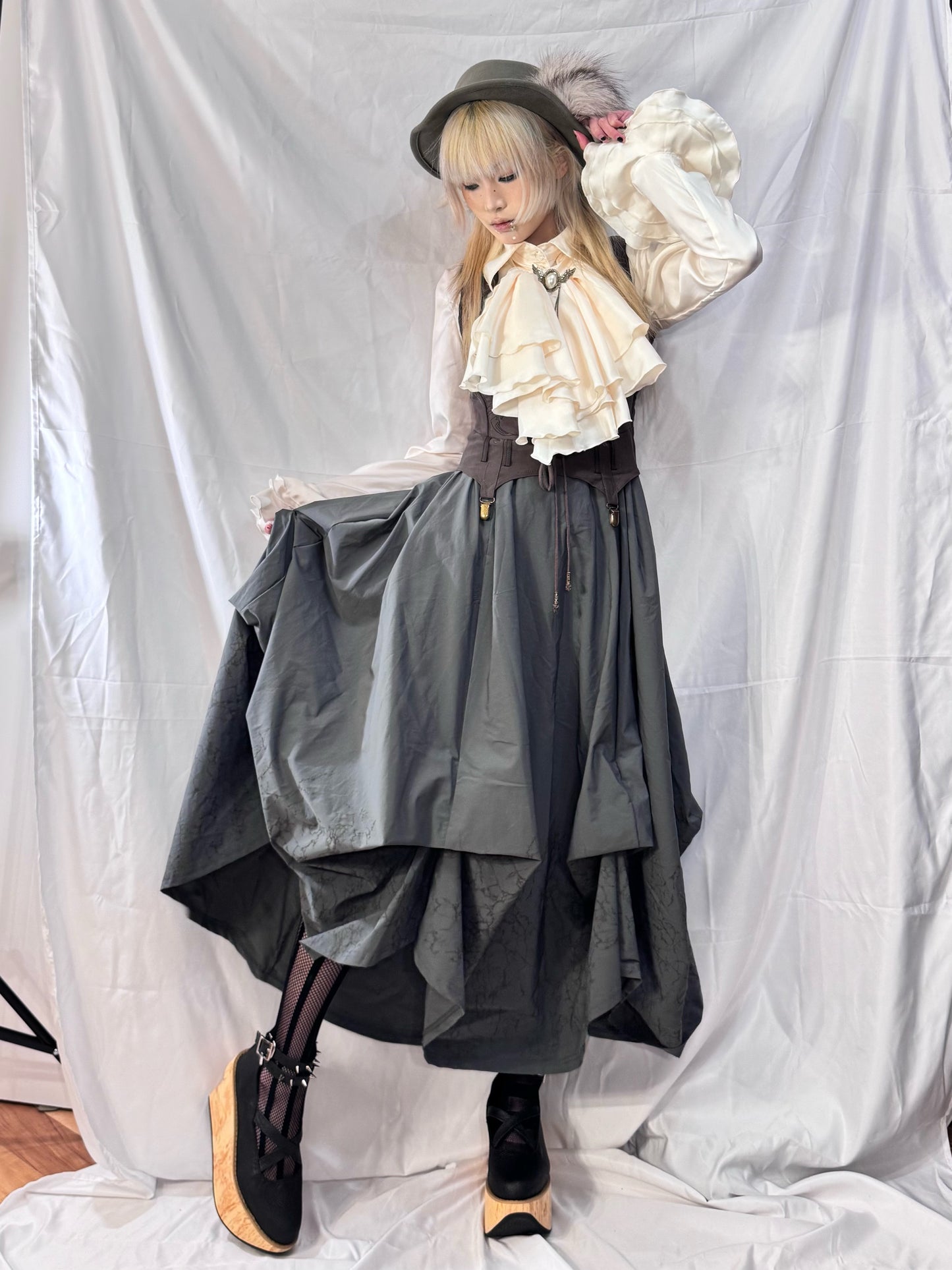 OZZ ON Vest Dress