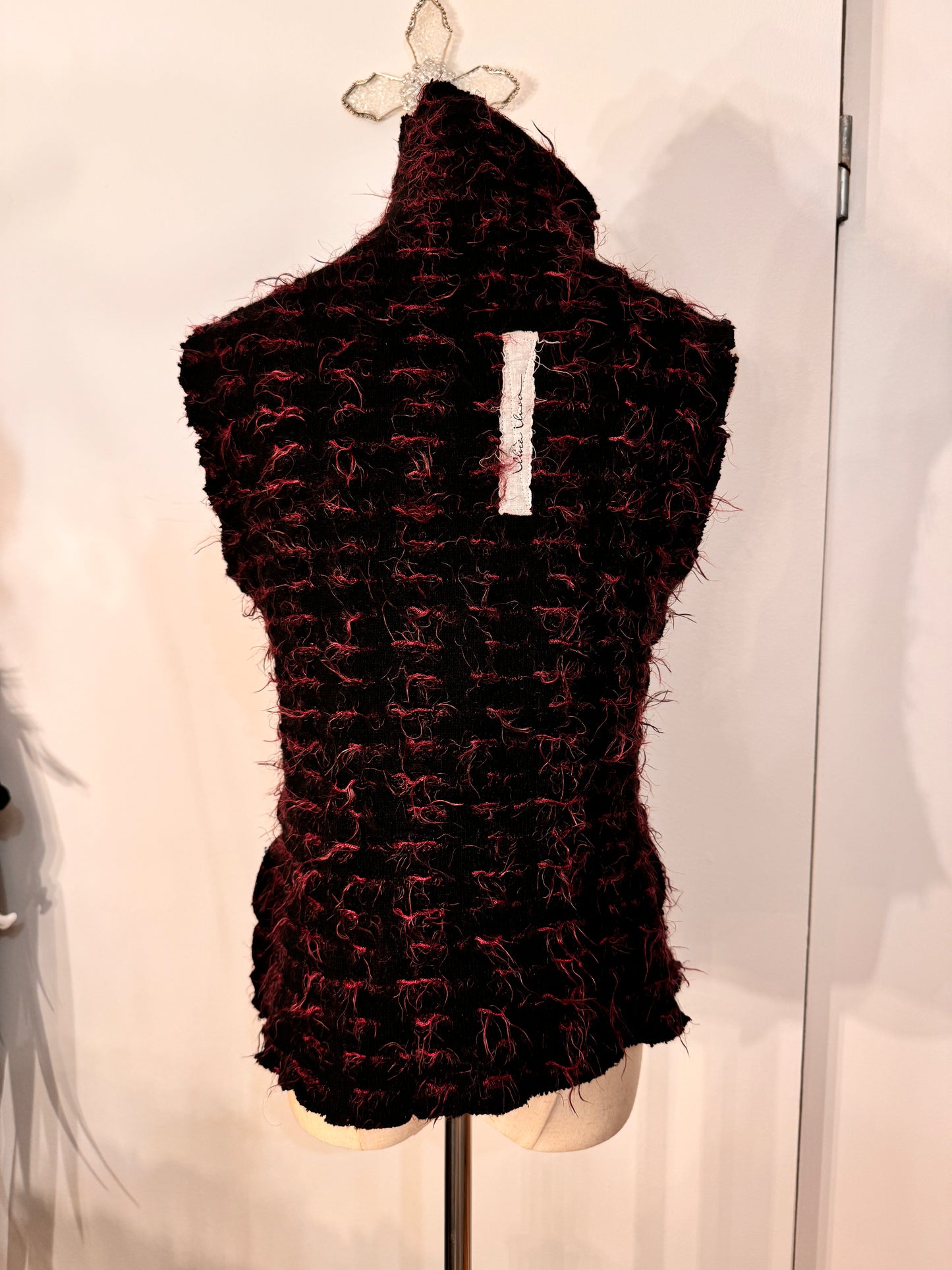 alice auaa Mesh High-Neck Tank Top