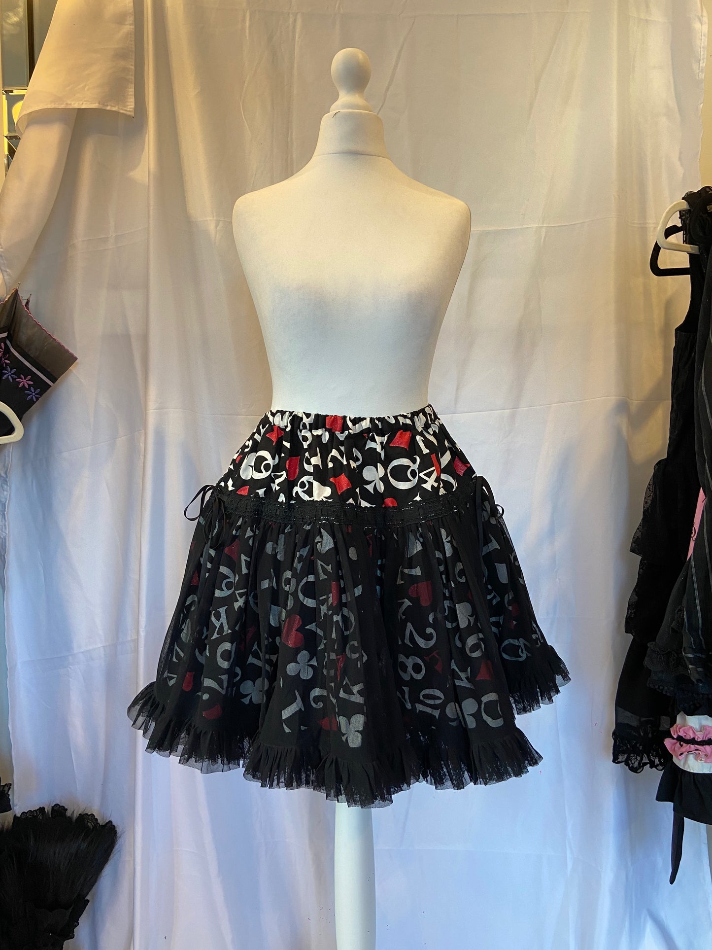 Algonquins Letter Print Mesh Layer Skirt
