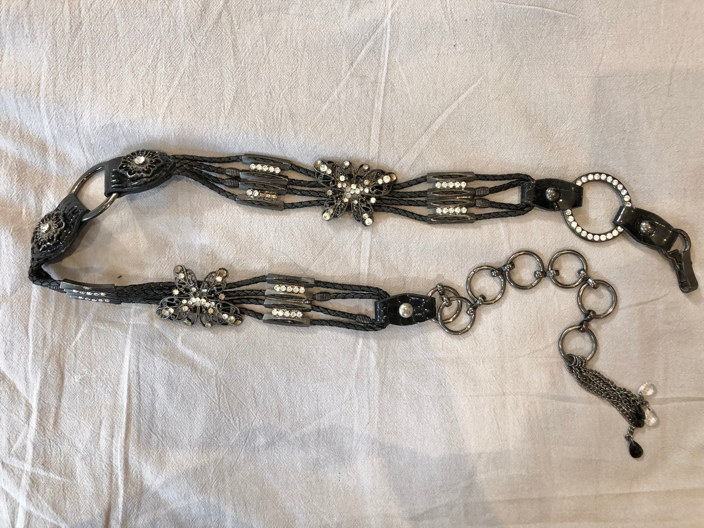 OZZ ON Butterfly Chain Belt