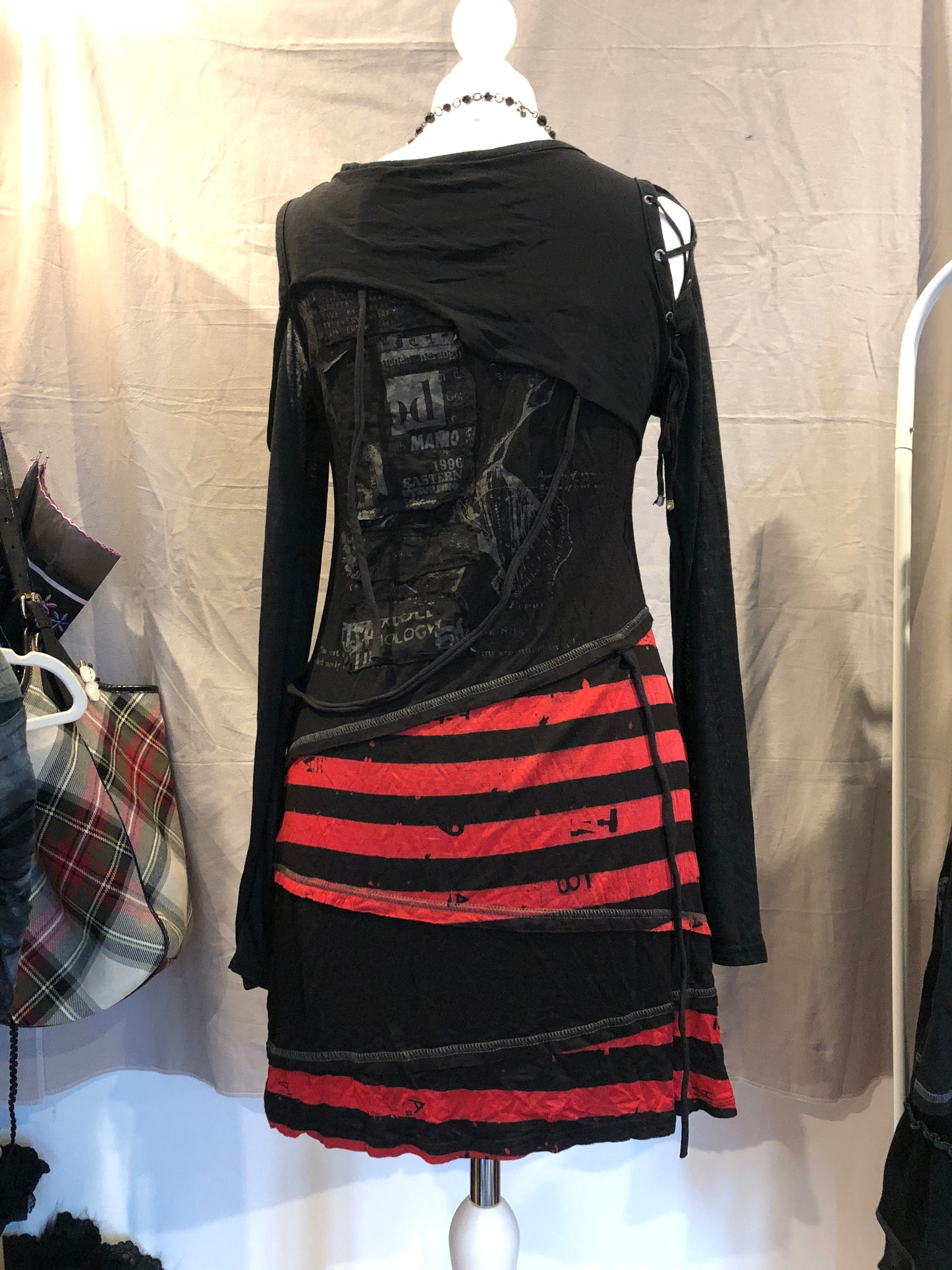 h.Anarchy Destructive Long-Sleeves Top