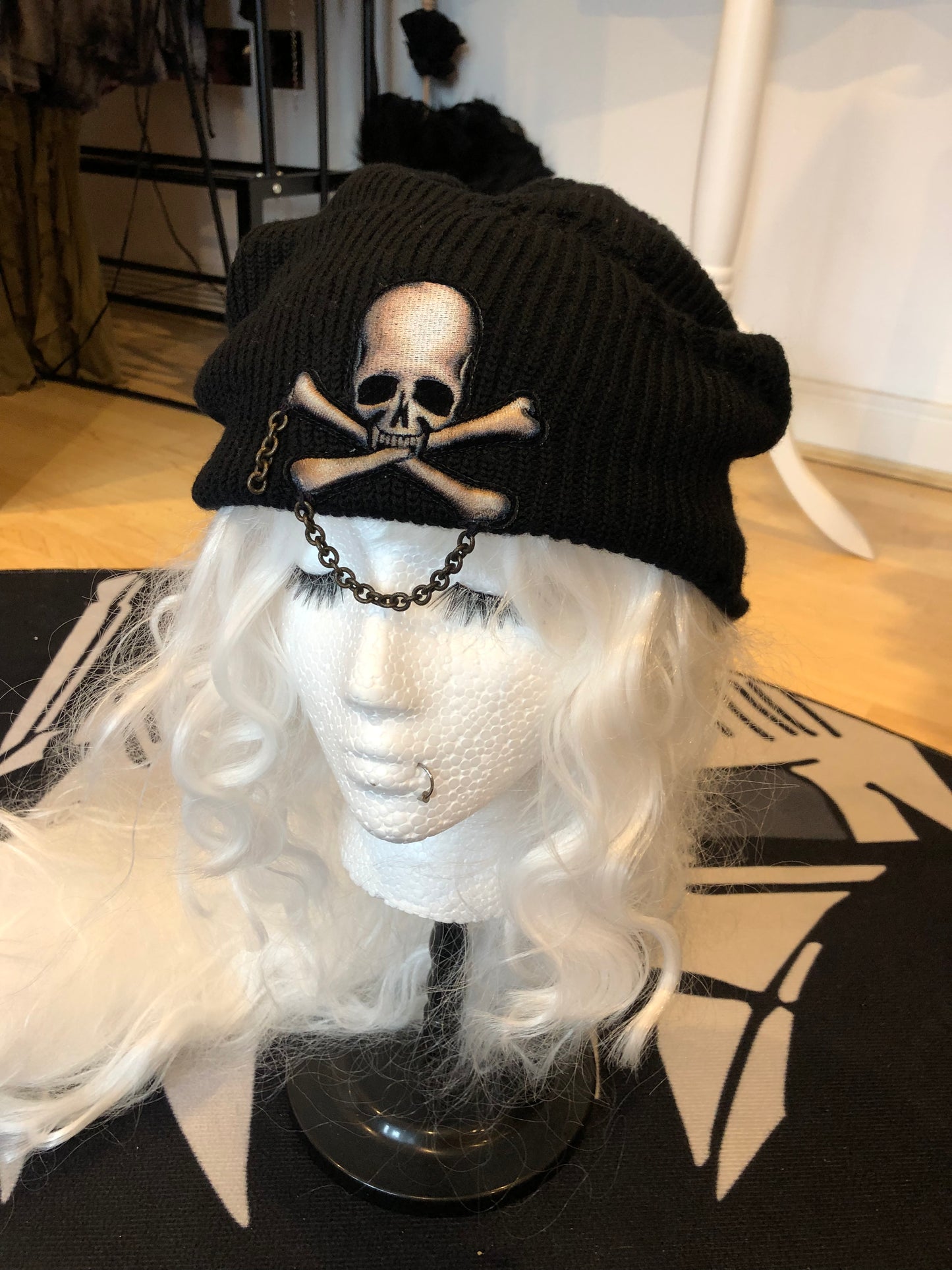 Roen Skull Beanie
