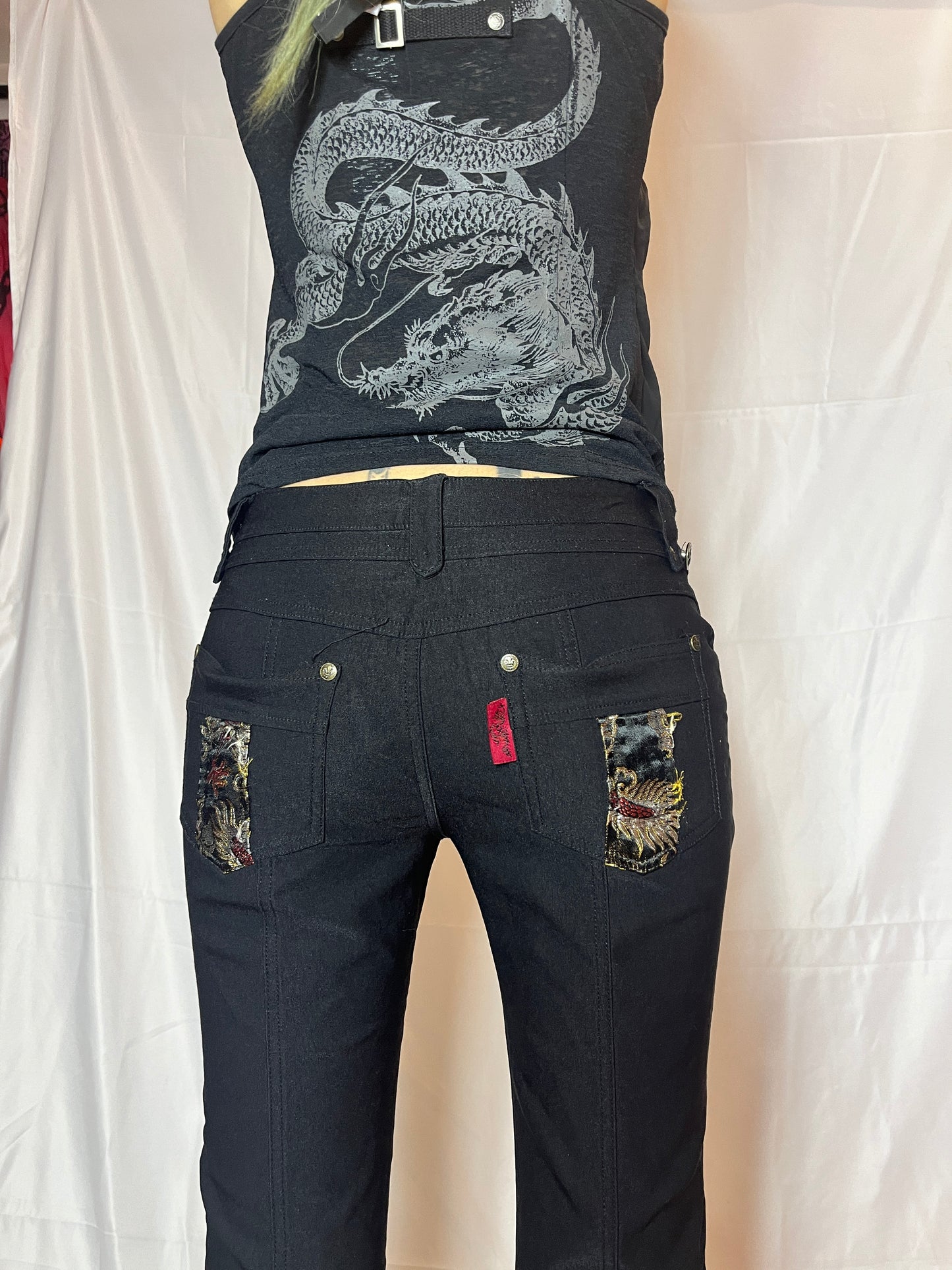 OZZ ON Embroidery Pockets Black Pants