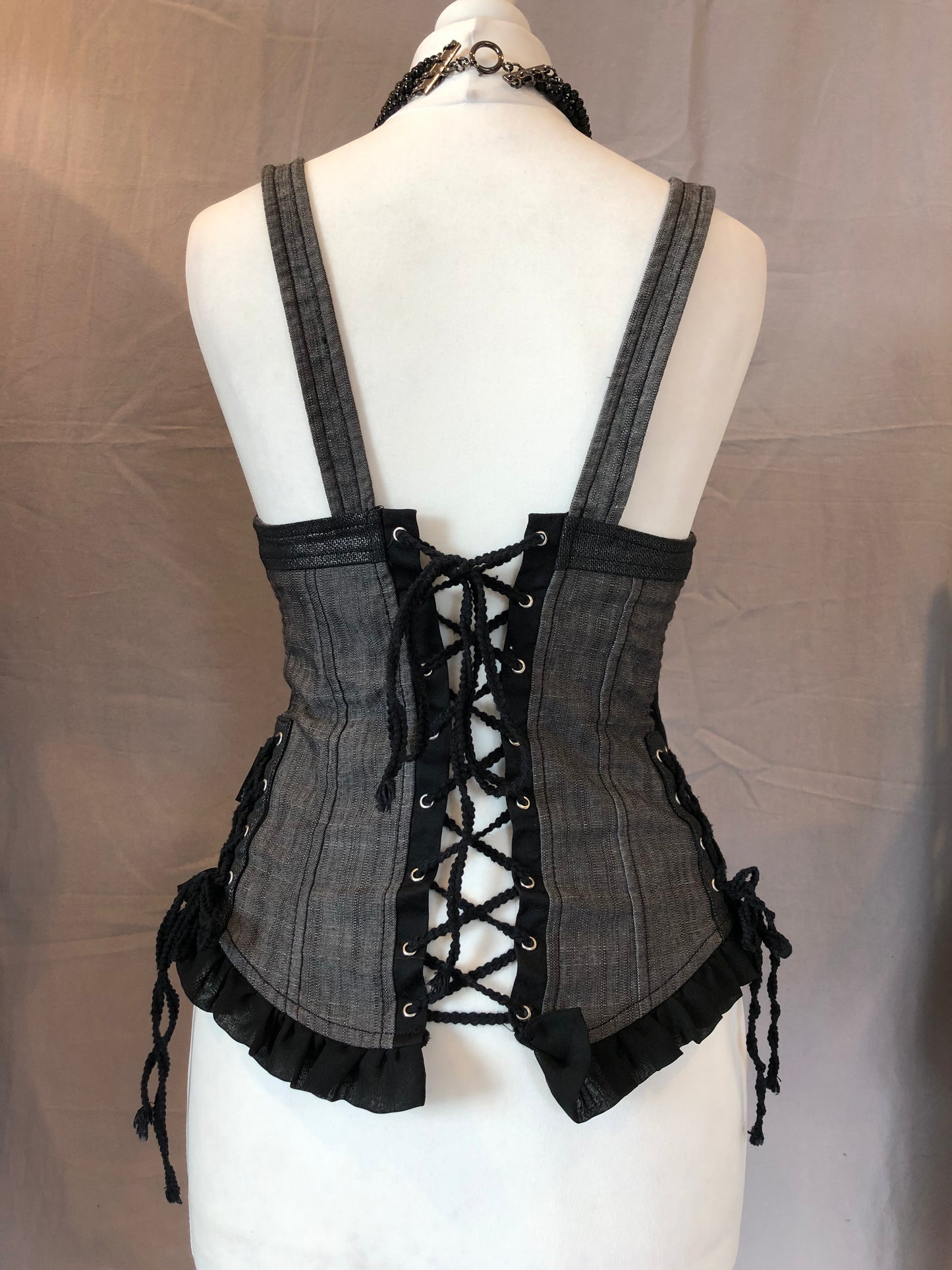 OZZ ON Button-Up Tank Top