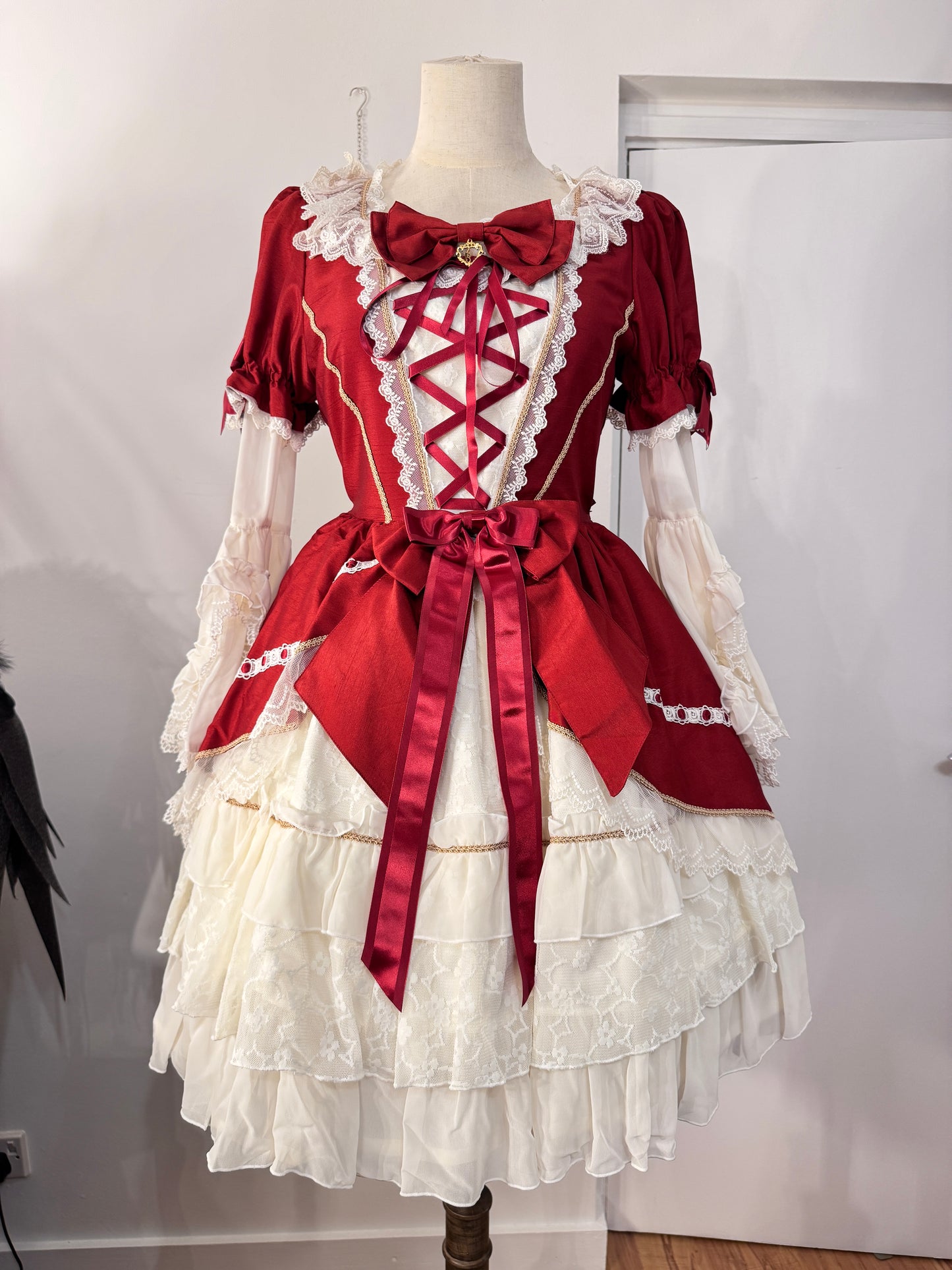 Baby the Stars Shine Bright Hime-Sleeves Red OP