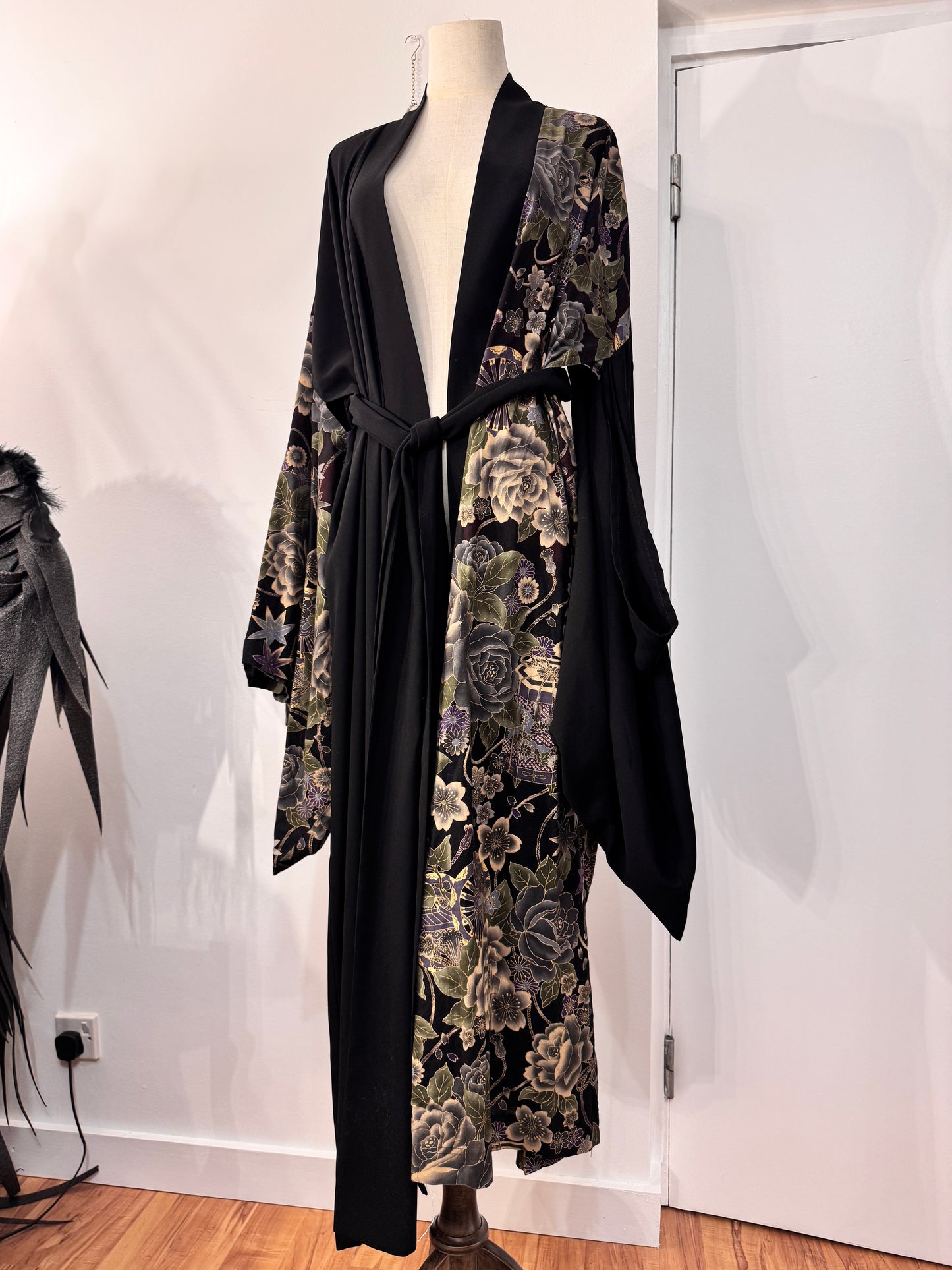 Deorart Floral Print Kimono