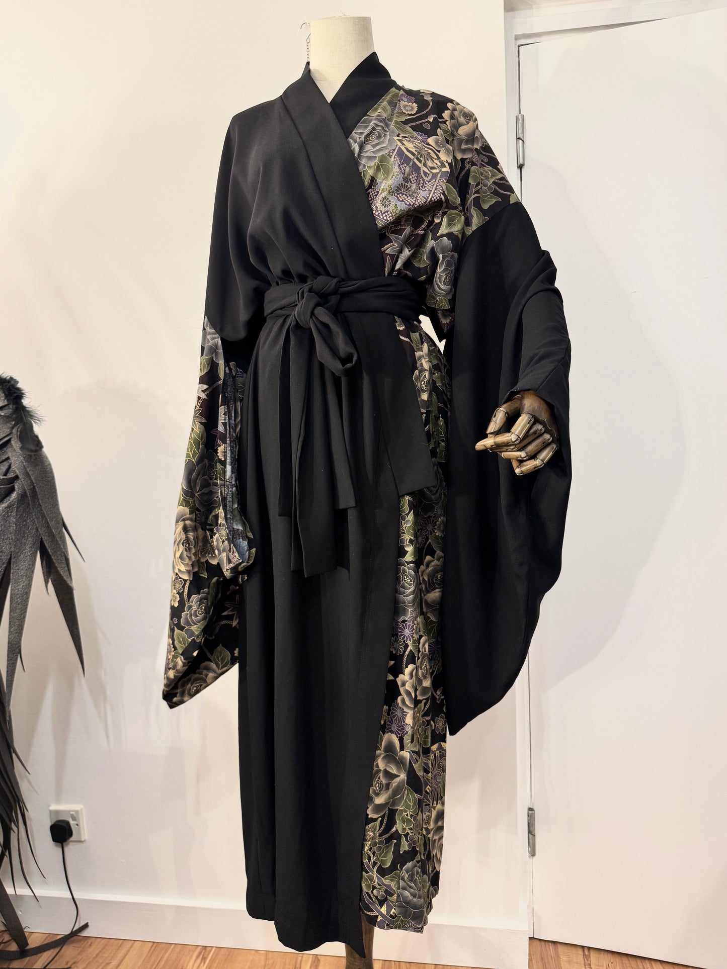 Deorart Floral Print Kimono