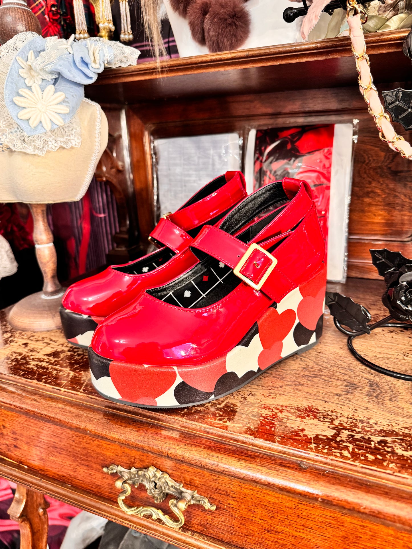 Yosuke Heart Print Platform Shoes