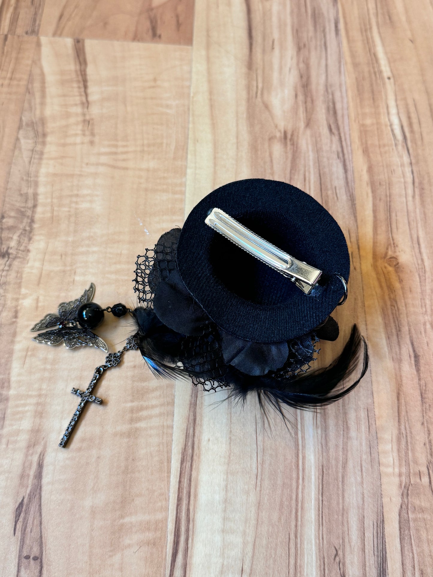 Black Peace Now Feather and Jewel Hairclip
