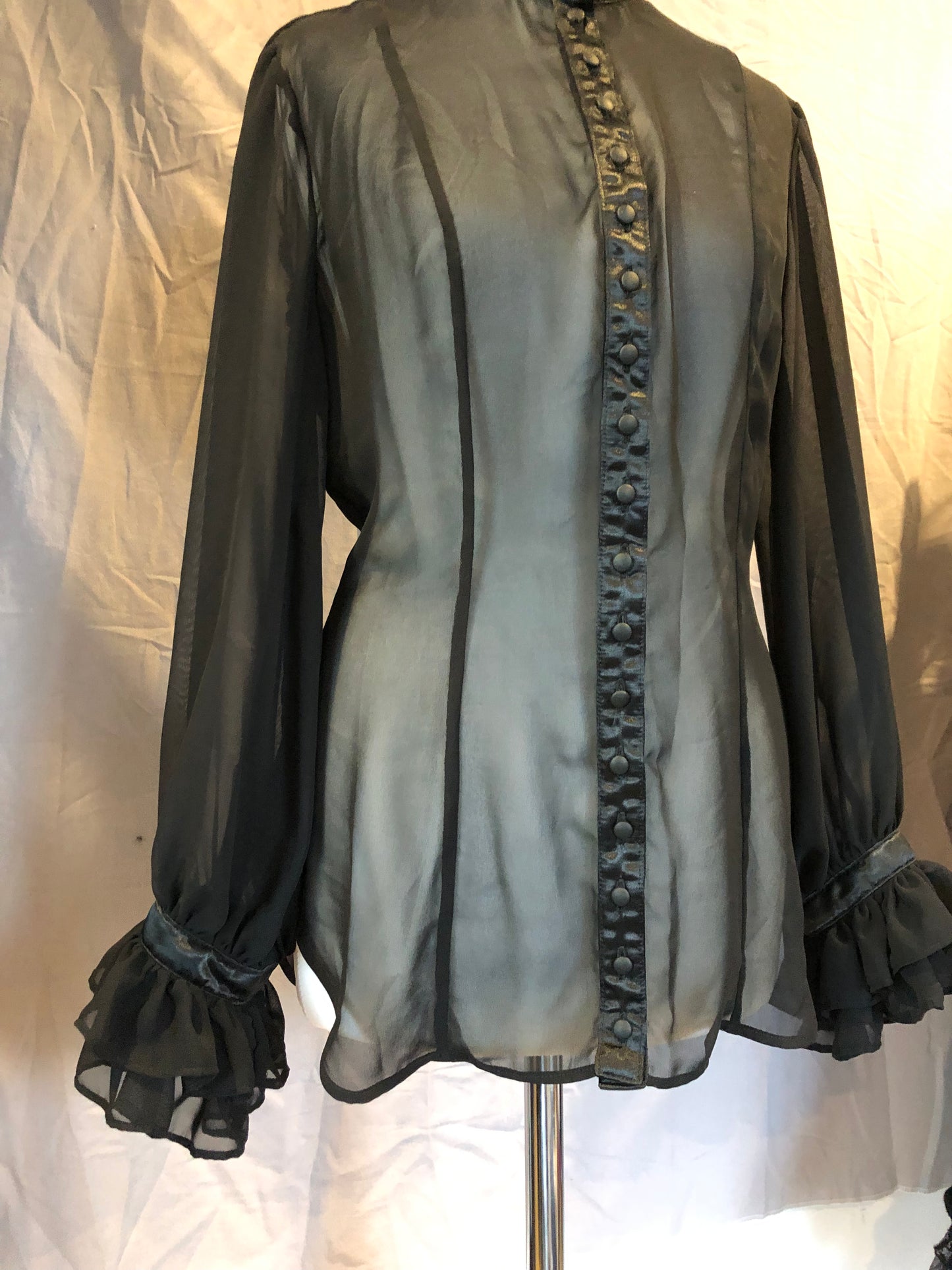 Na+H See-Through Button Up