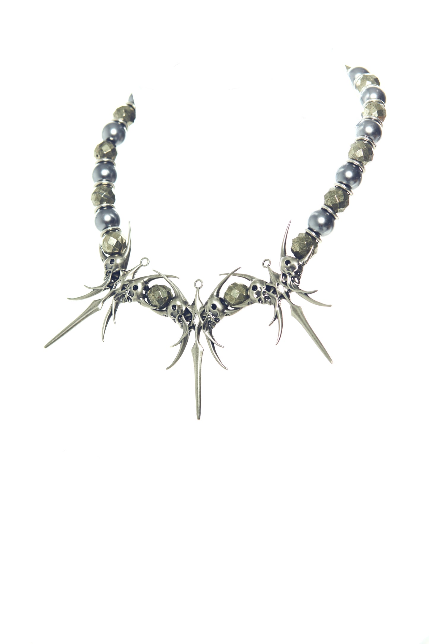 IIIMIII BlackPainting III Necklace #7