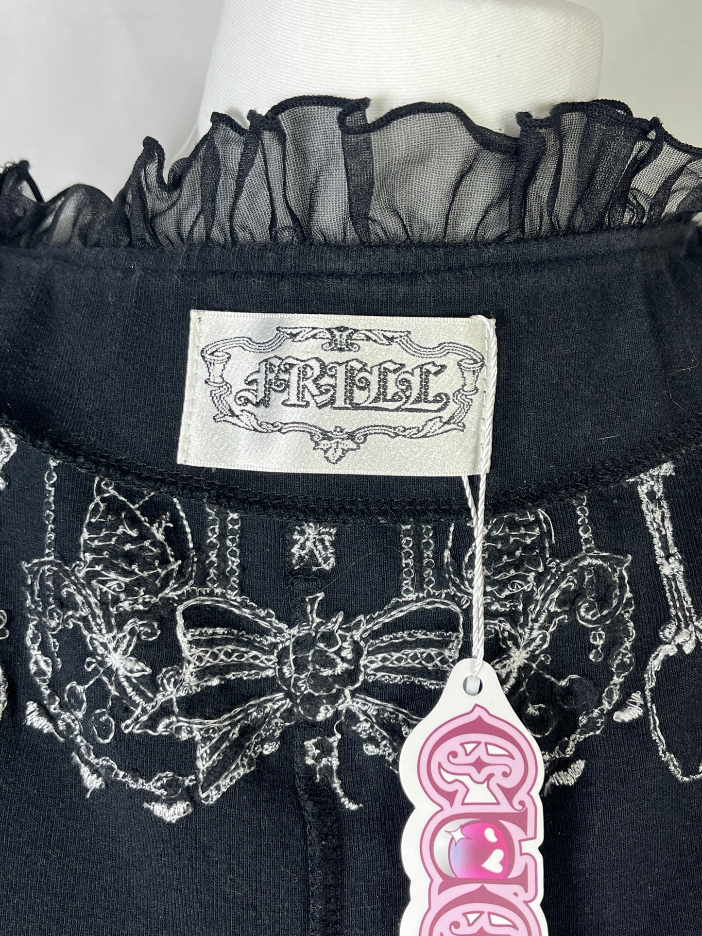 h.Naoto Frill Lace Crop Cardigan
