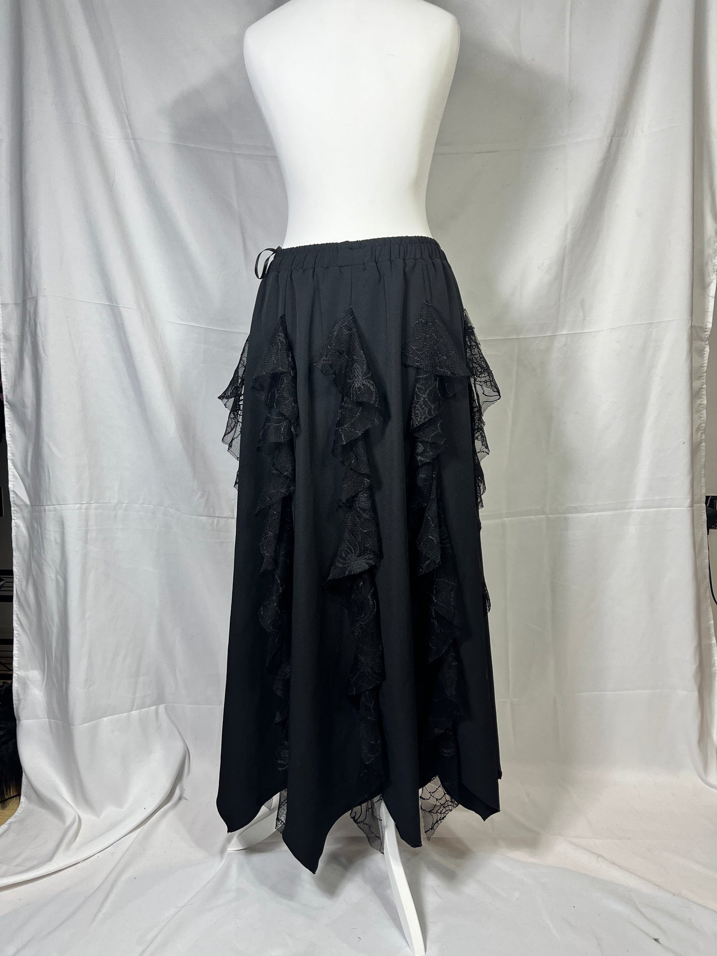 Qutie Frash Spider Mesh Maxi Skirt