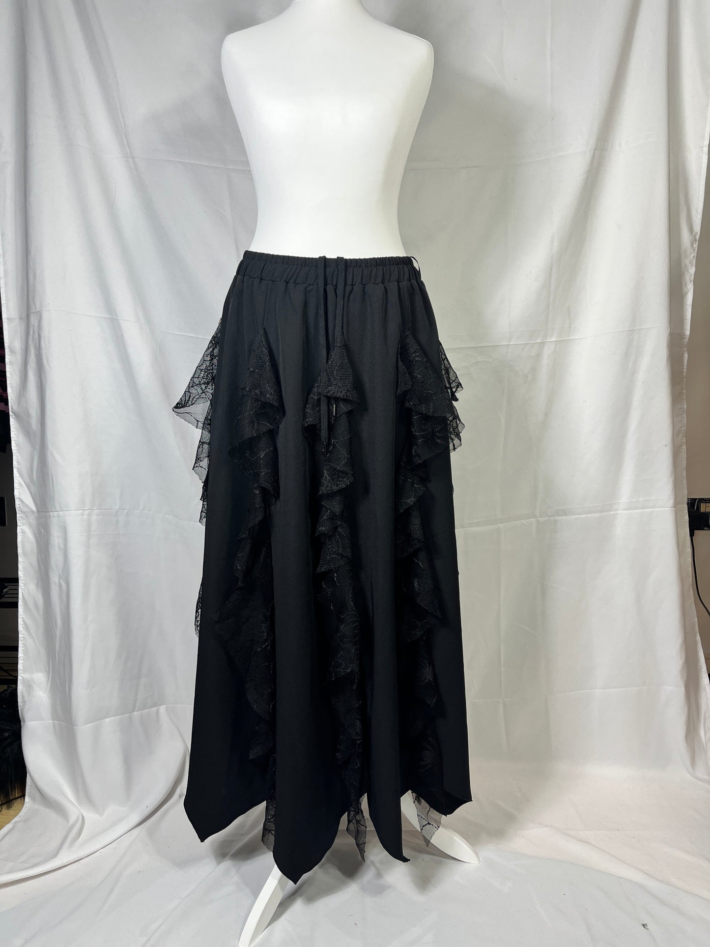 Qutie Frash Spider Mesh Maxi Skirt