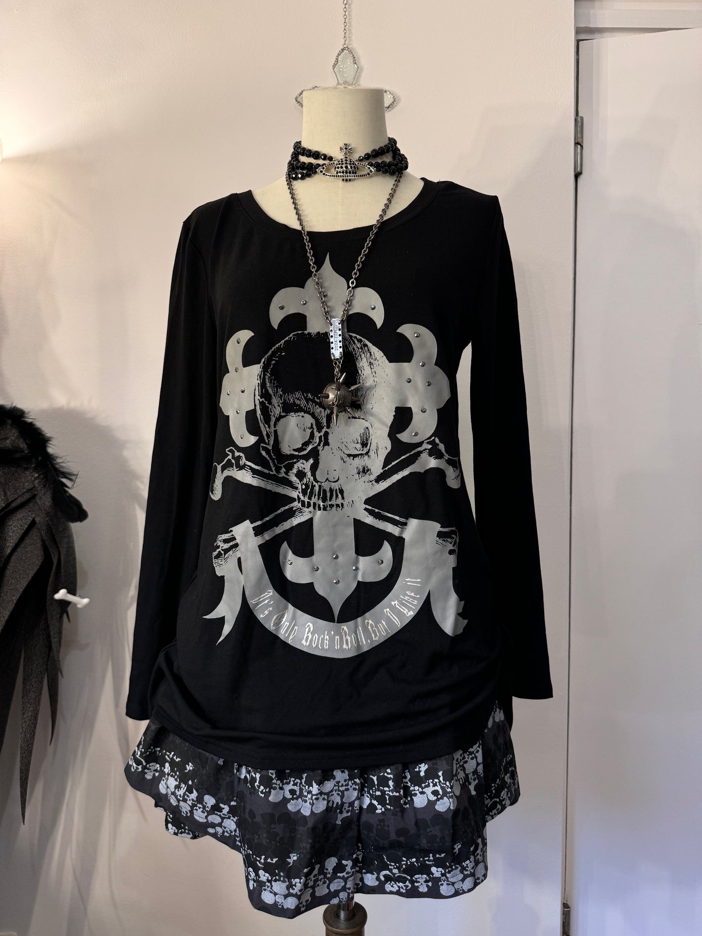 Glavil Double-Layers Skull Print Spider-Web Mesh Top