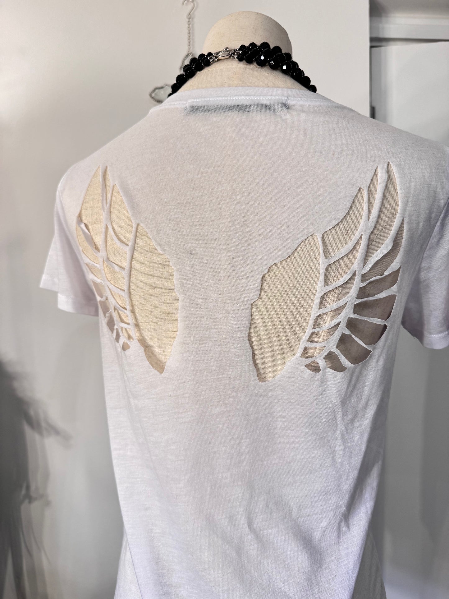 Skull Print Wings Cut-out T-Shirt
