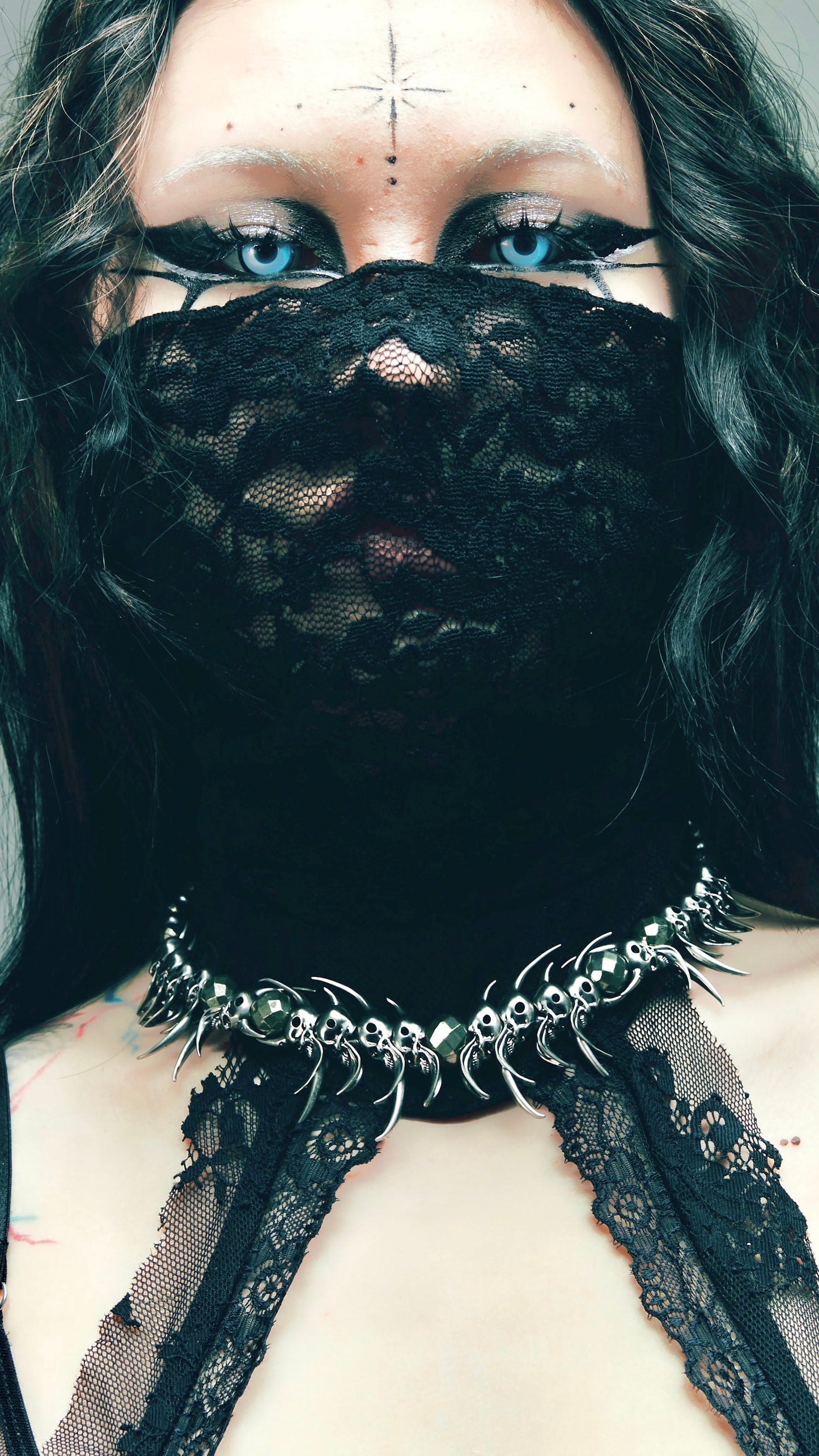 IIIMIII BlackPainting III Necklace #5