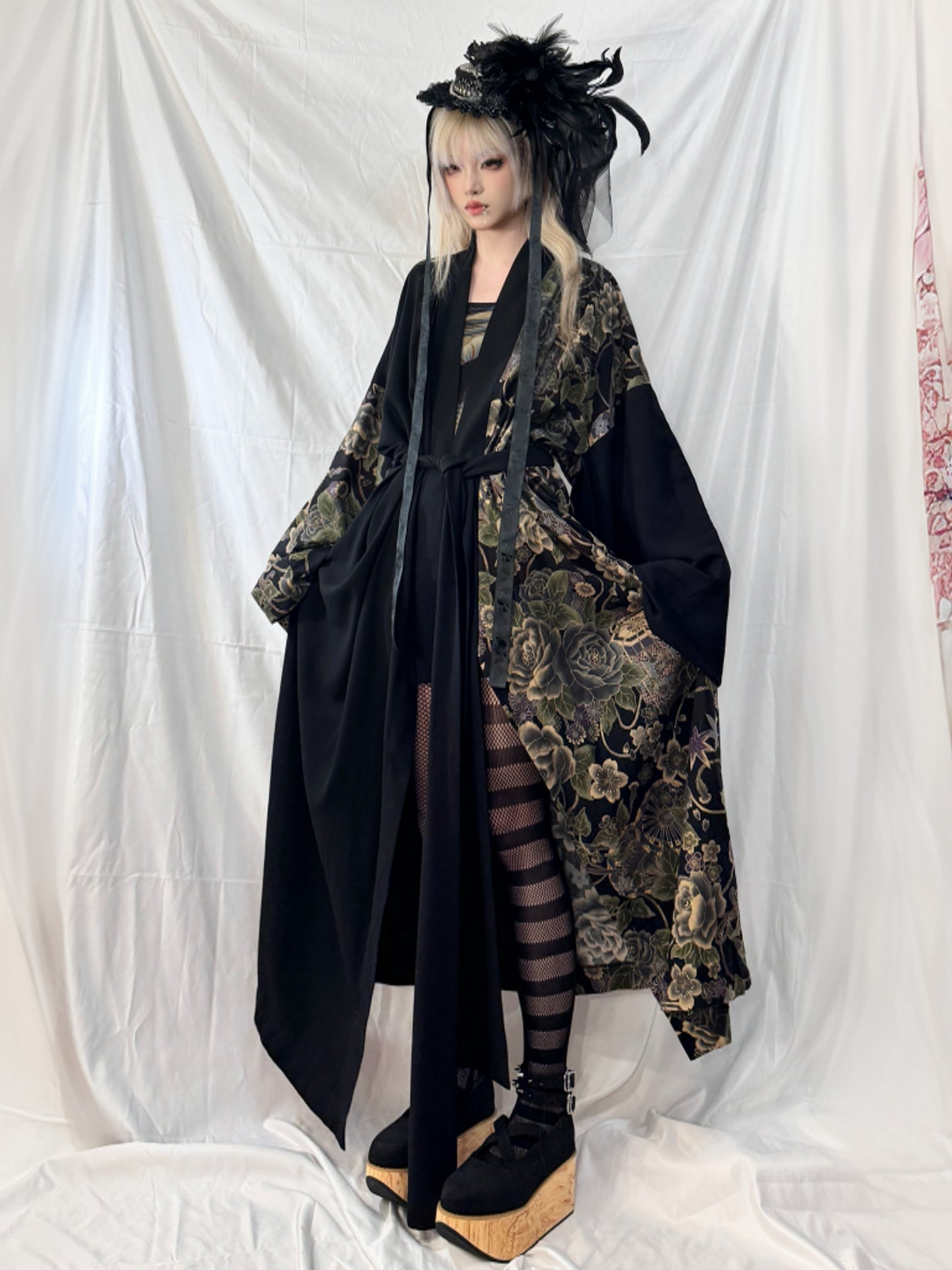 Deorart Floral Print Kimono