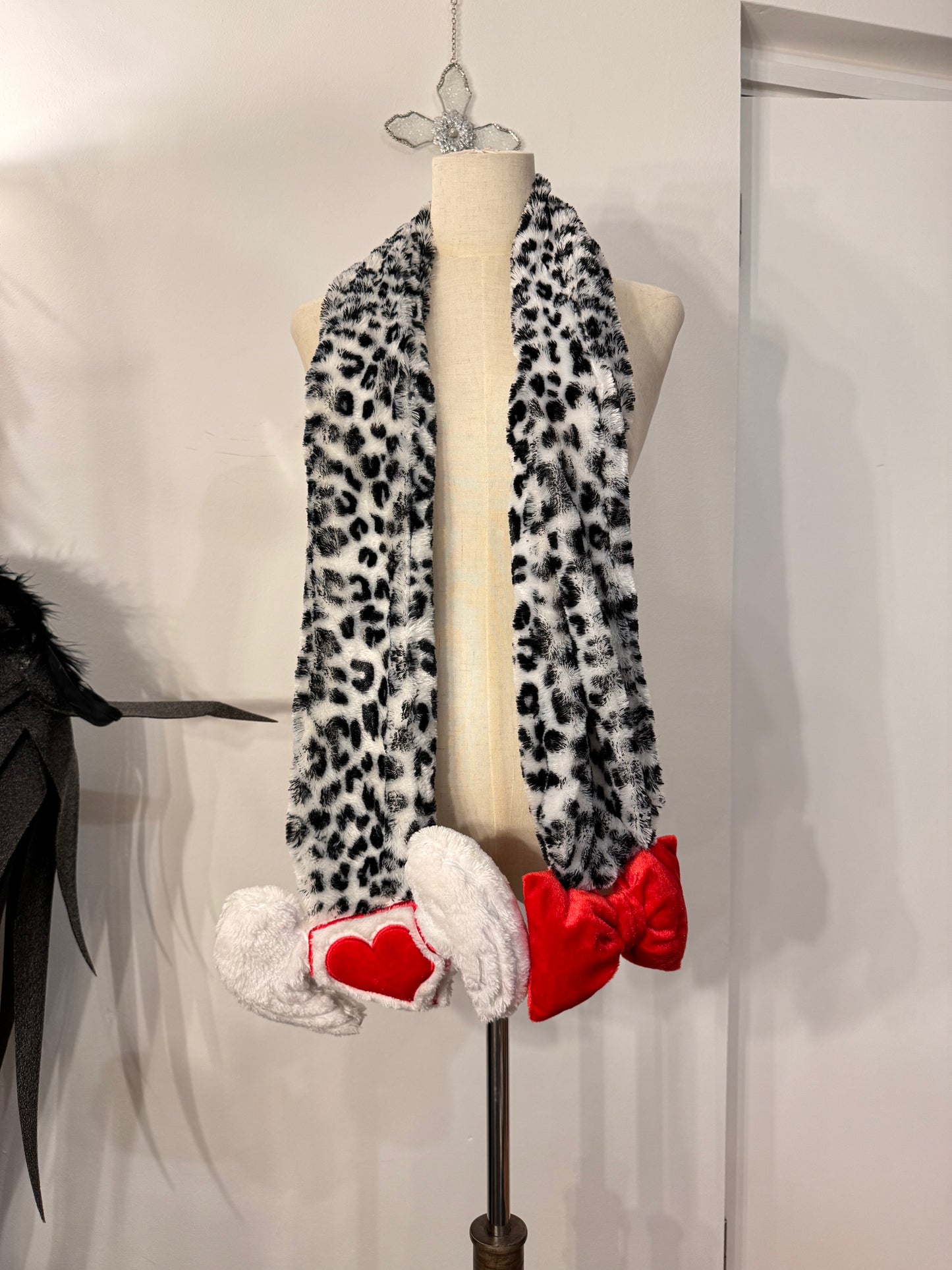Leopard Print and Bows Scarf