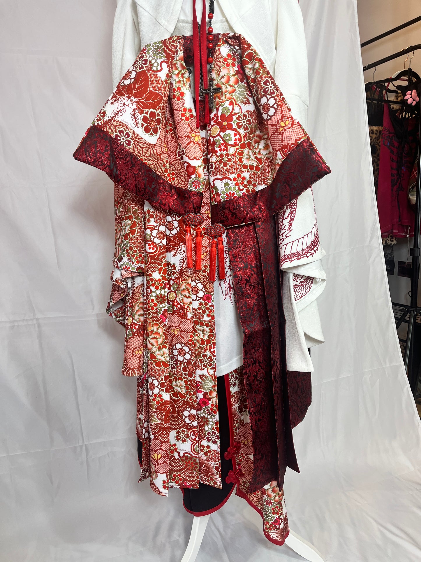 Qutie Frash Red Floral Kimono 5P Set