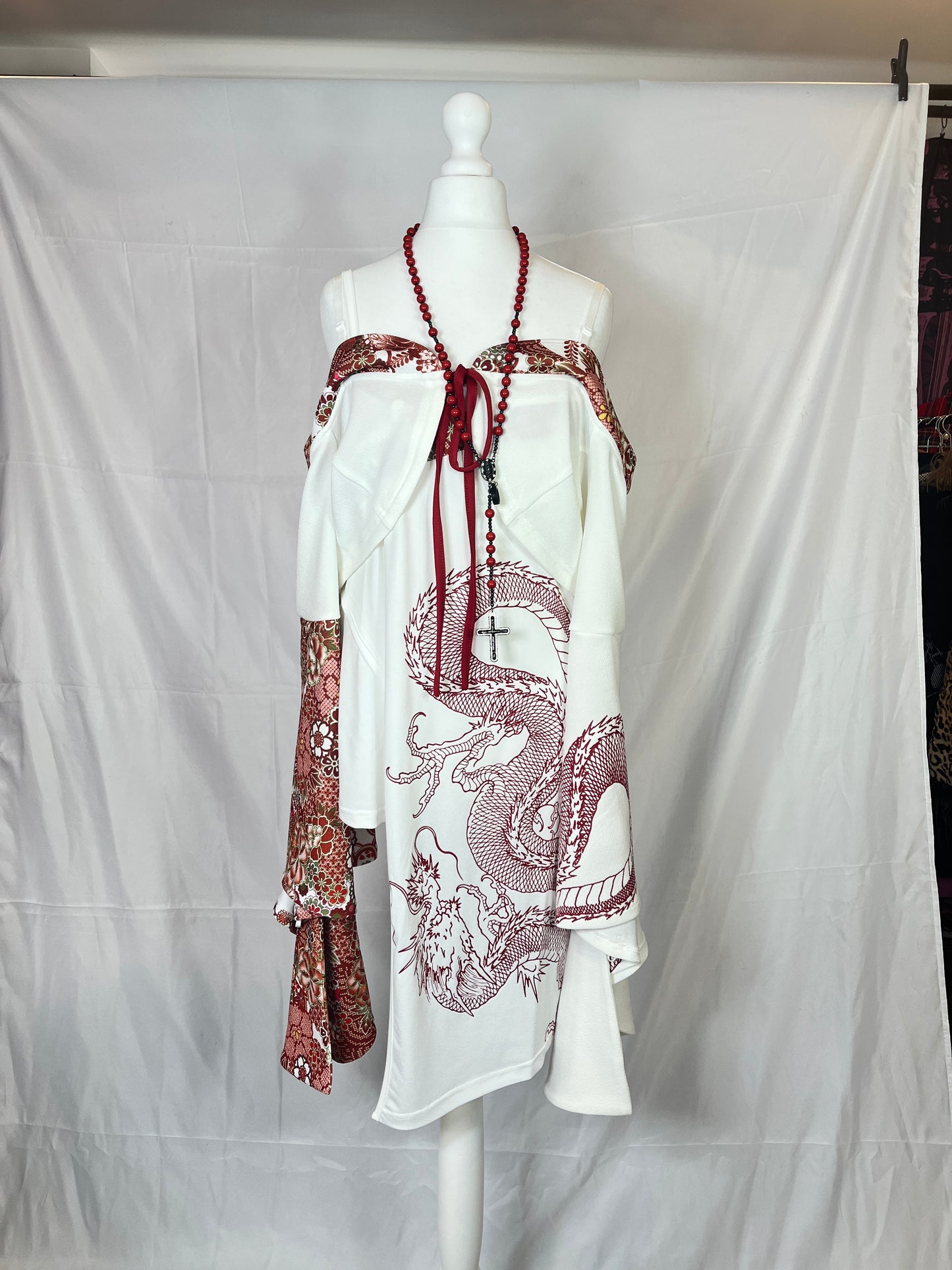 Qutie Frash Red Floral Kimono 5P Set