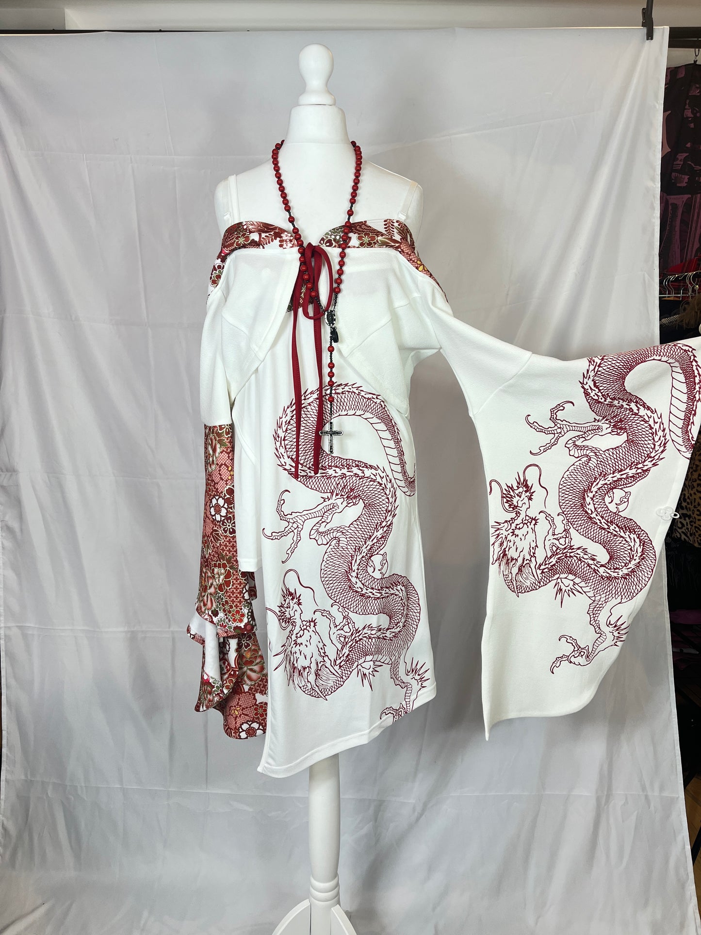 Qutie Frash Red Floral Kimono 5P Set