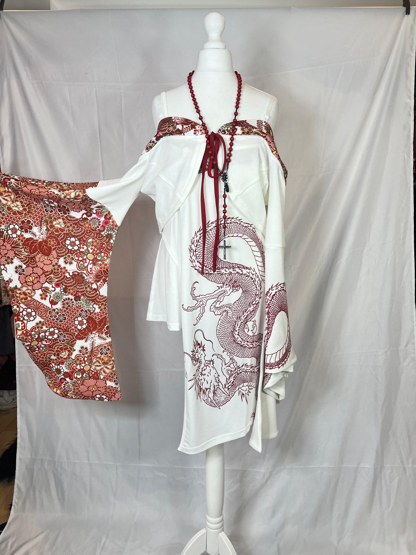 Qutie Frash Red Floral Kimono 5P Set