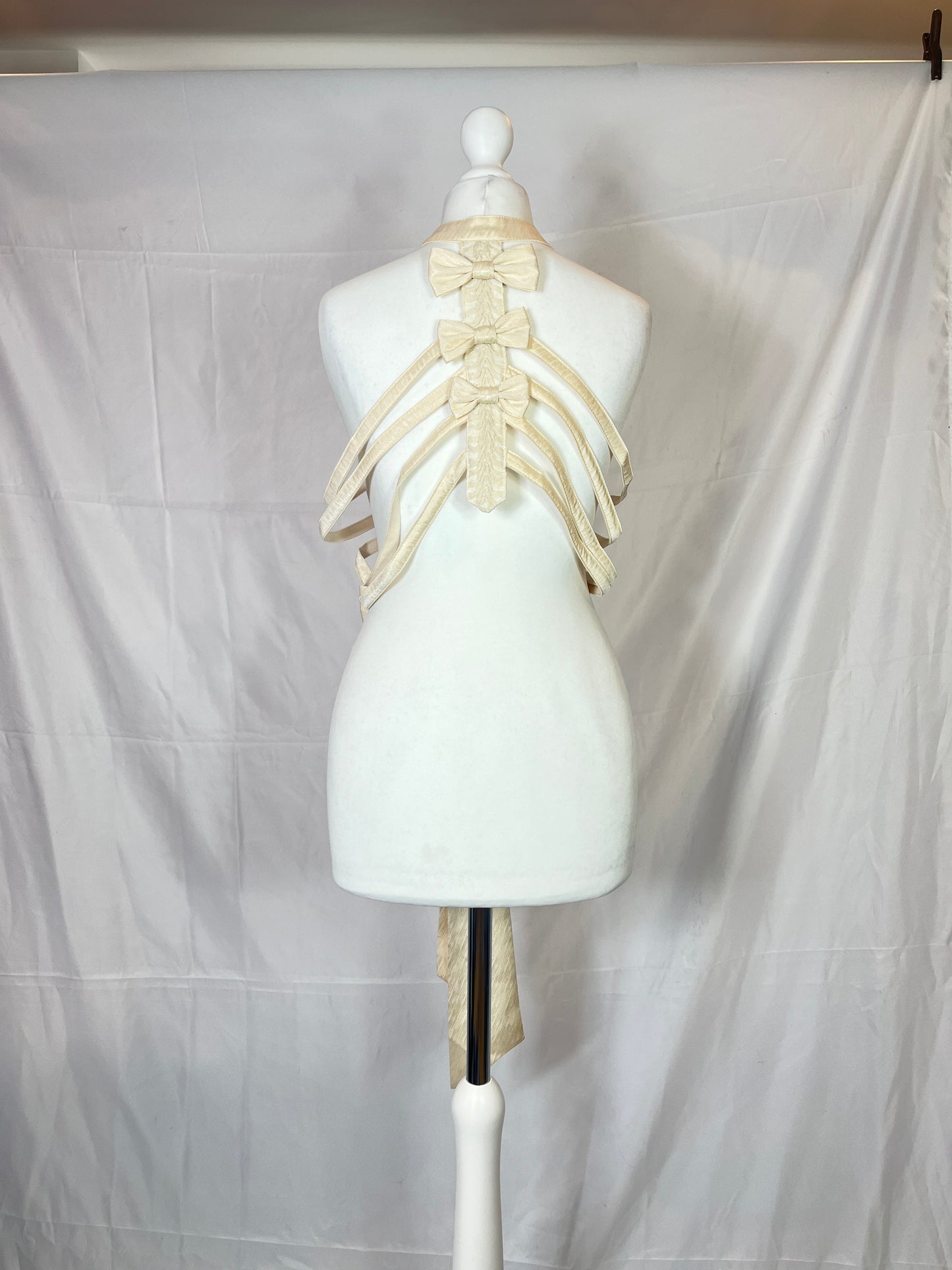 Skeleton Bow Long Tie Top