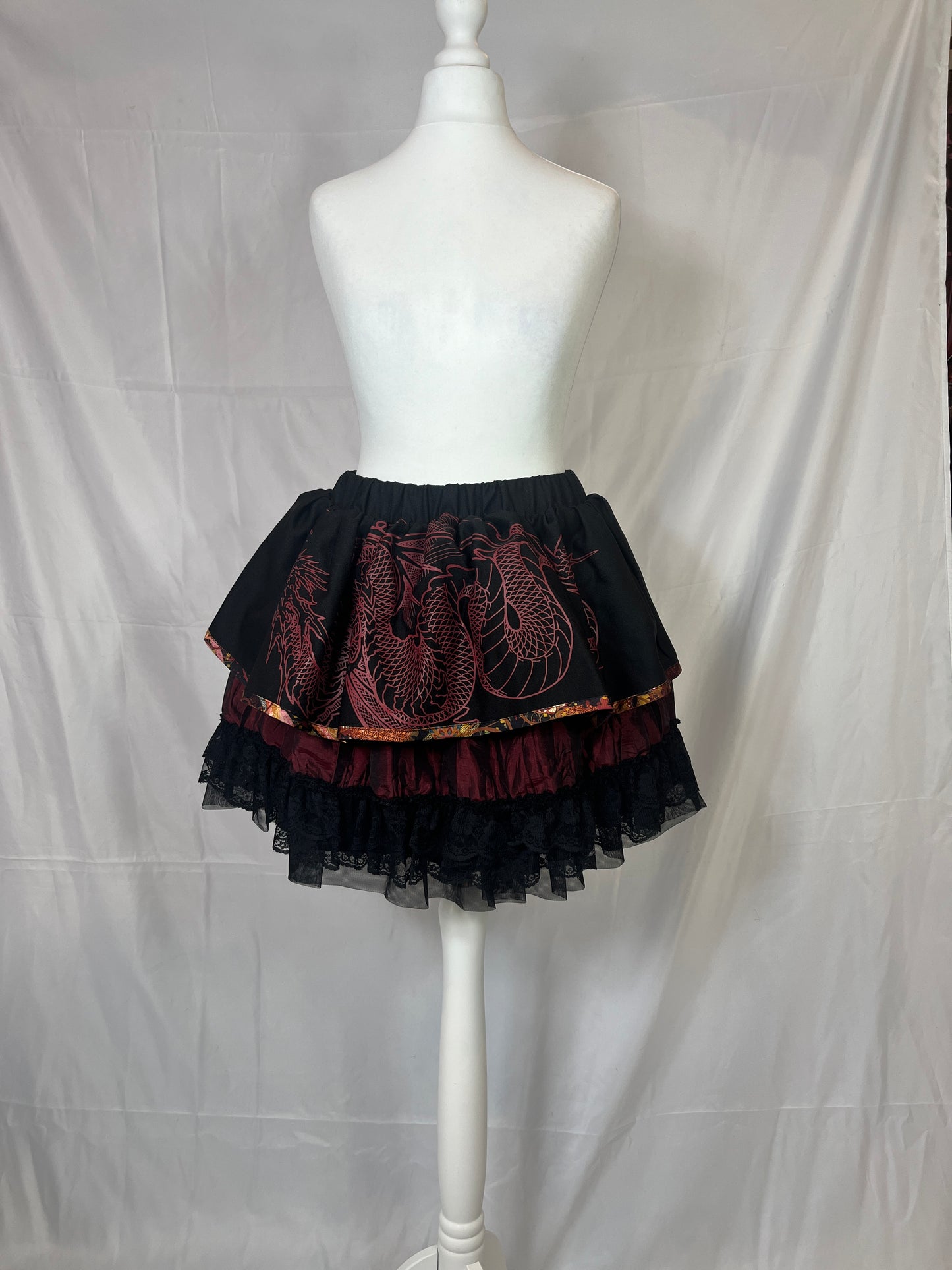Qutie Frash Dragon Print Multi-Layers Skirt
