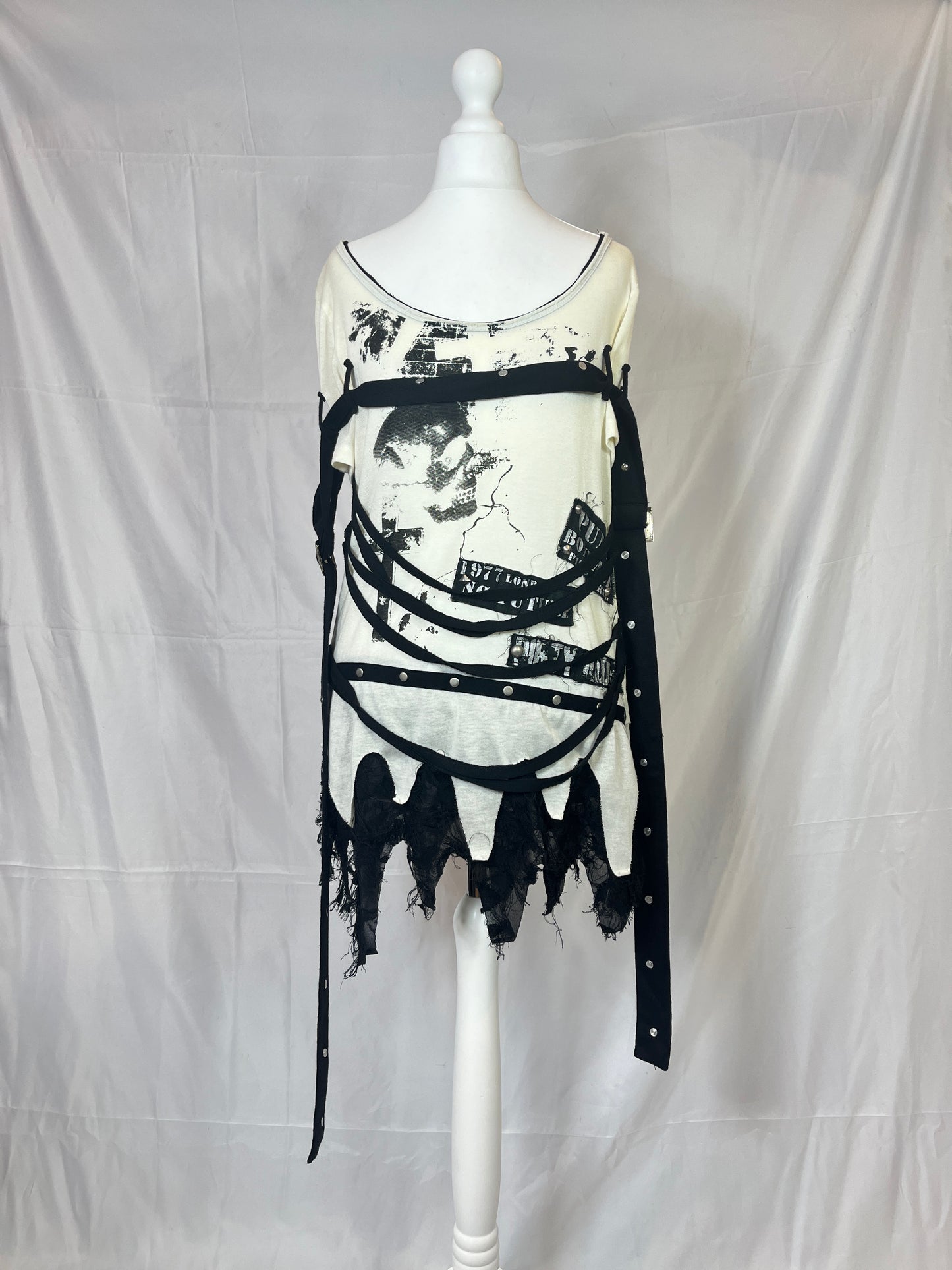 Sexpot Revenge Destructive Top