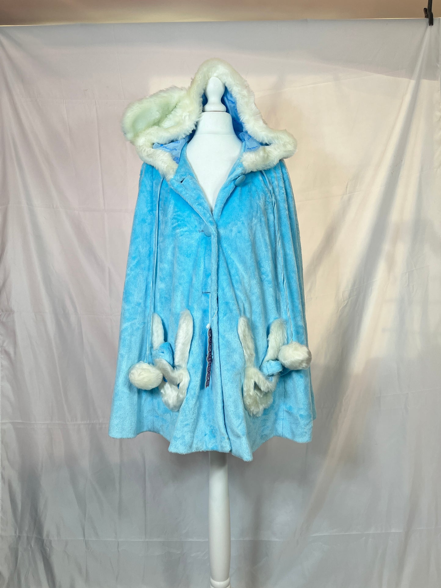 Maxicimam Fluffy Bunny Hoodie