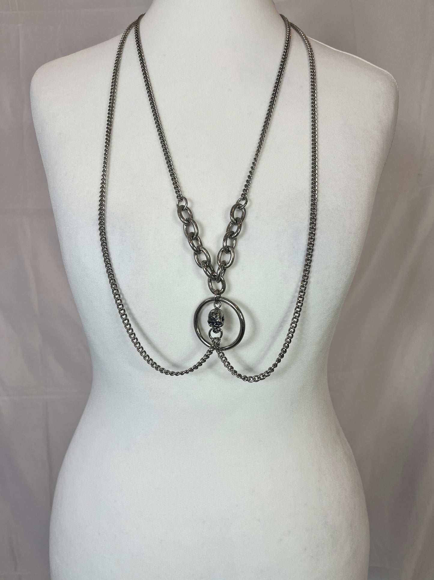 Sheglit Skull Pendant Necklace