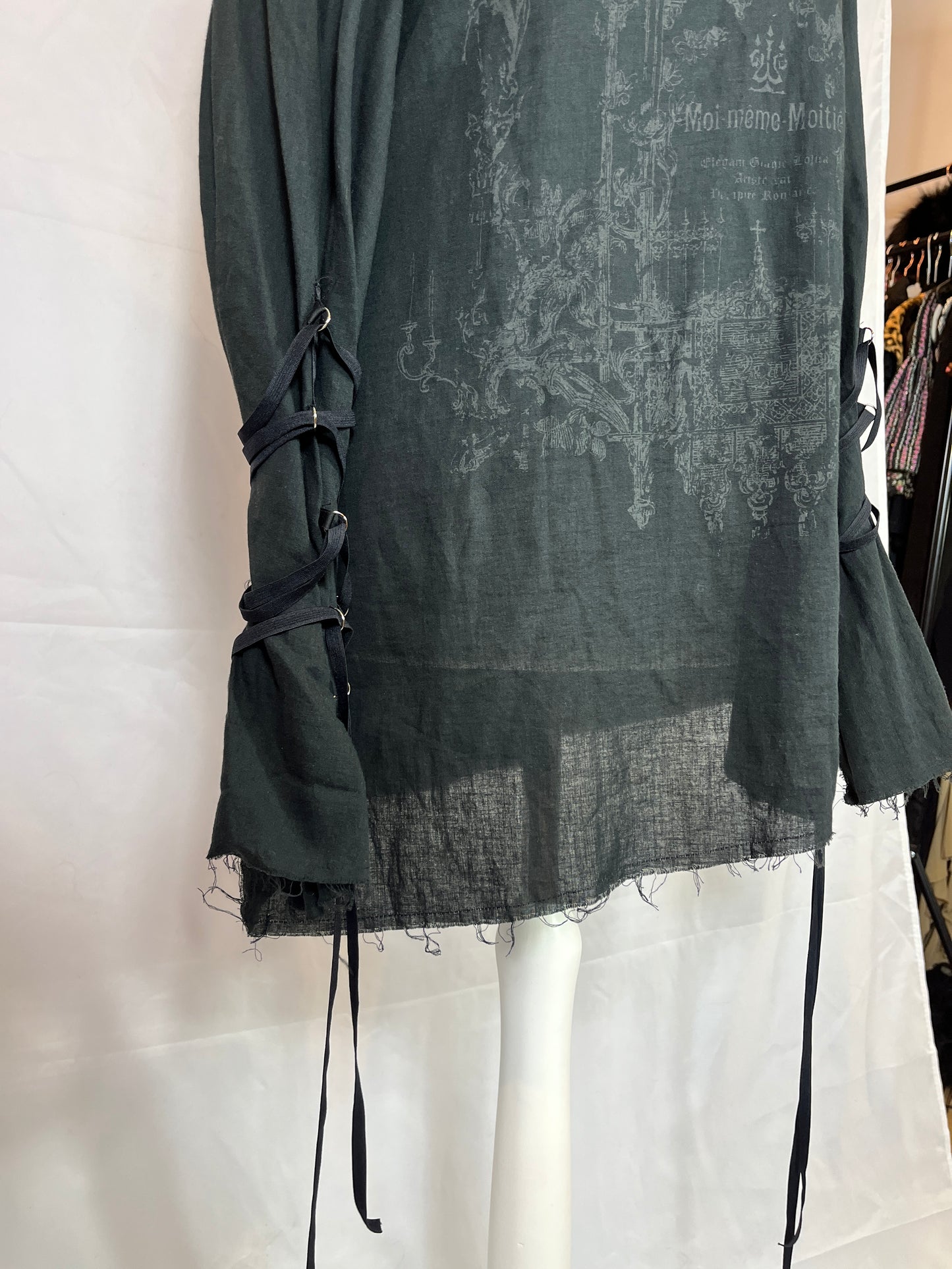 Moi-meme-Moitie Cross Print Bondage Top with Choker
