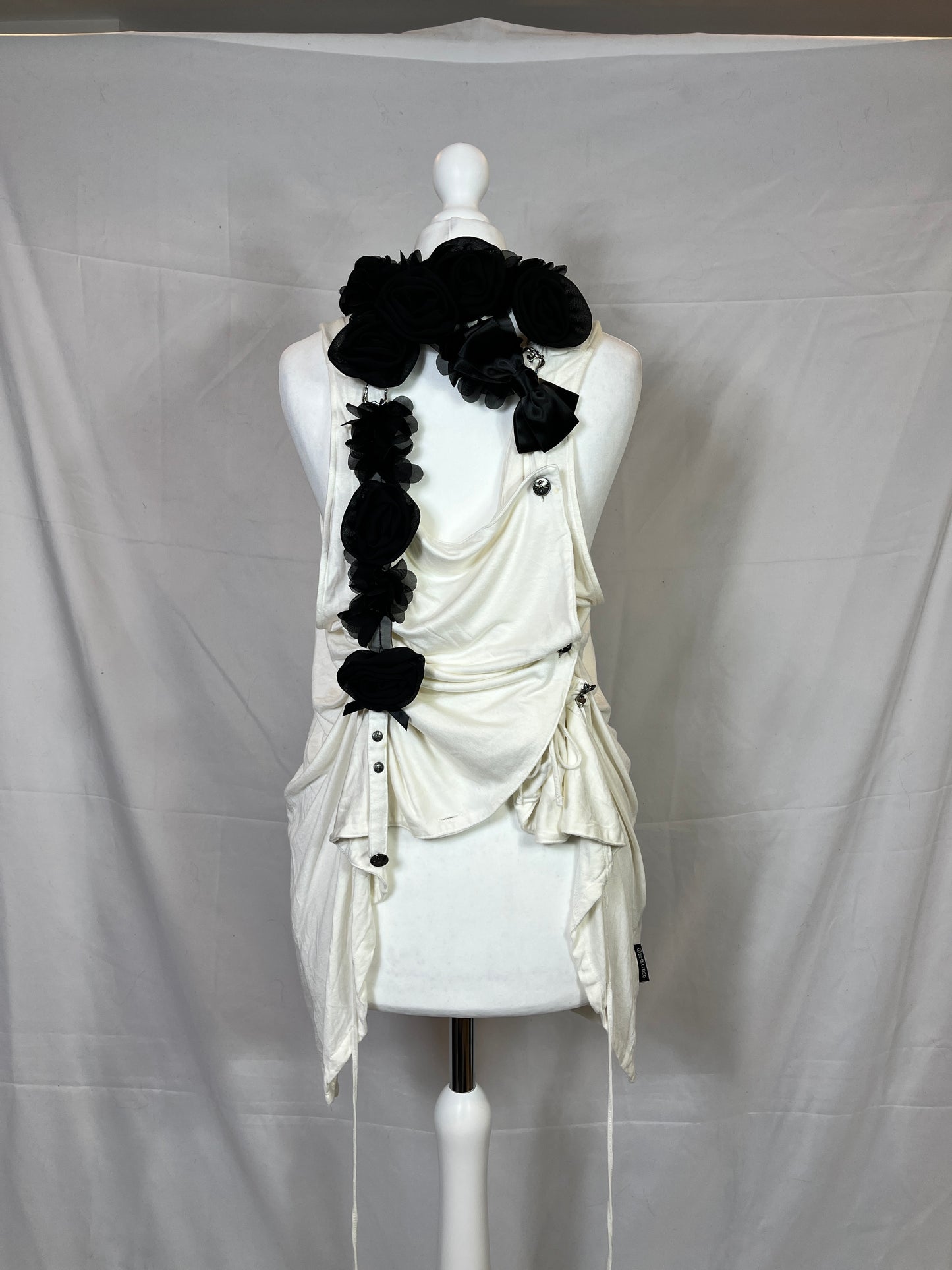 OZZ Croce Rose Scarf Ruffle Vest