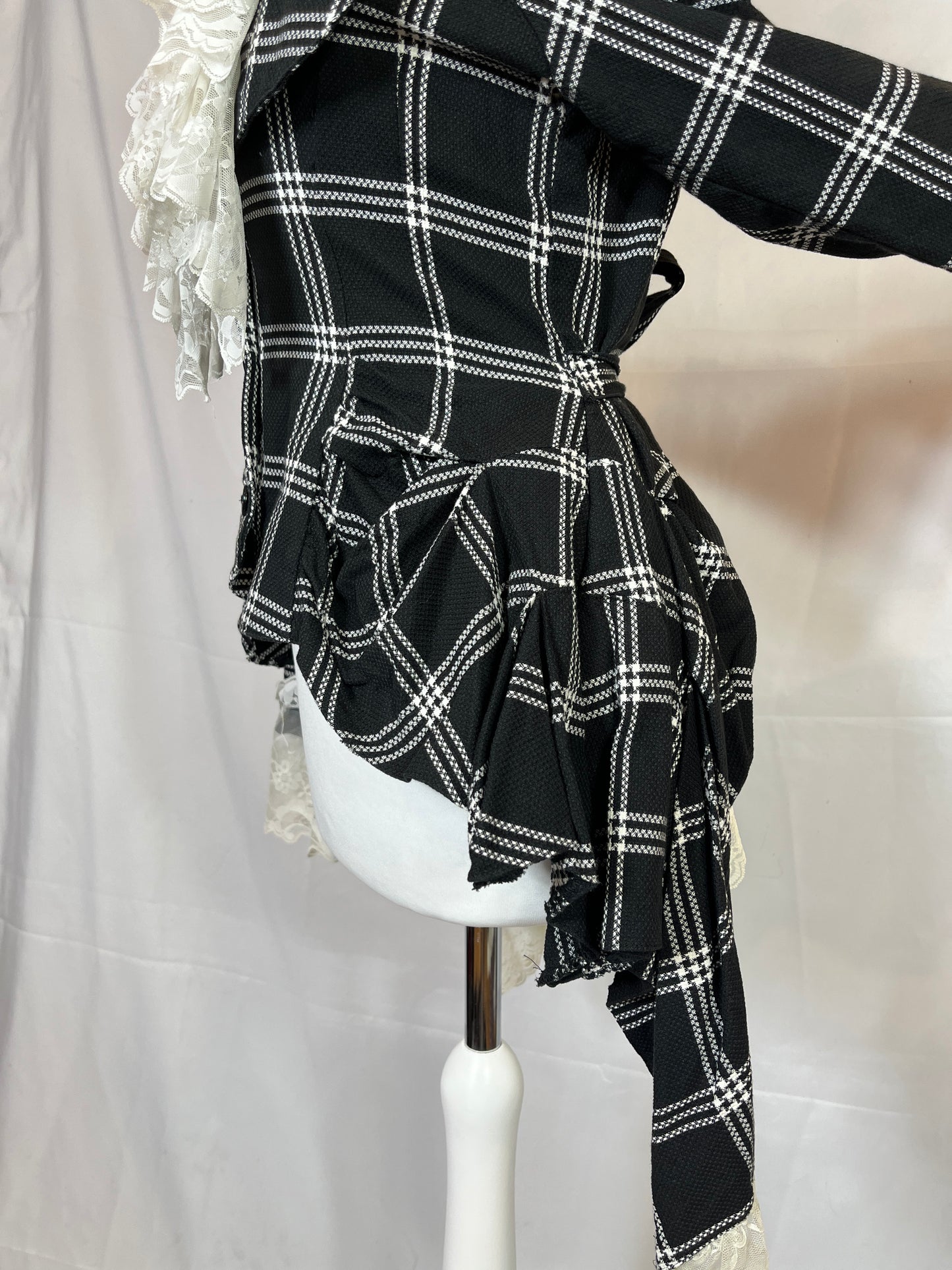 Marble Ruffle Lace Plaid Blouse