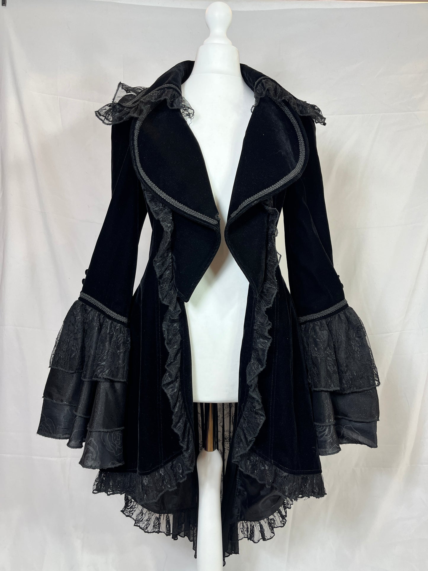 Punk Rave Multi-Layers Velvet Lace Coat