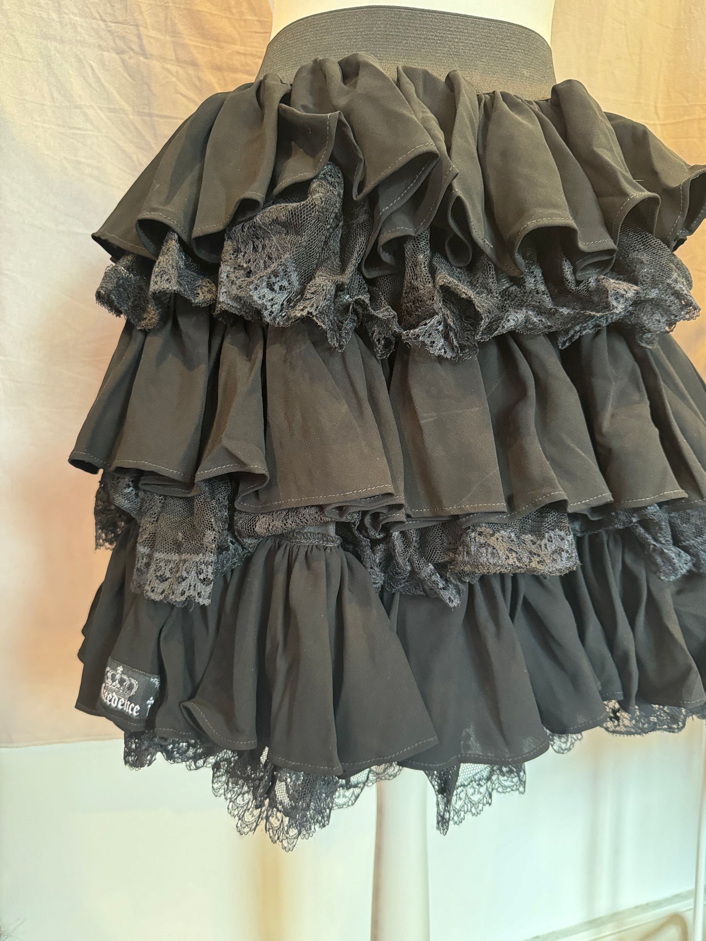 Multi-Layers Ruffle Skirt