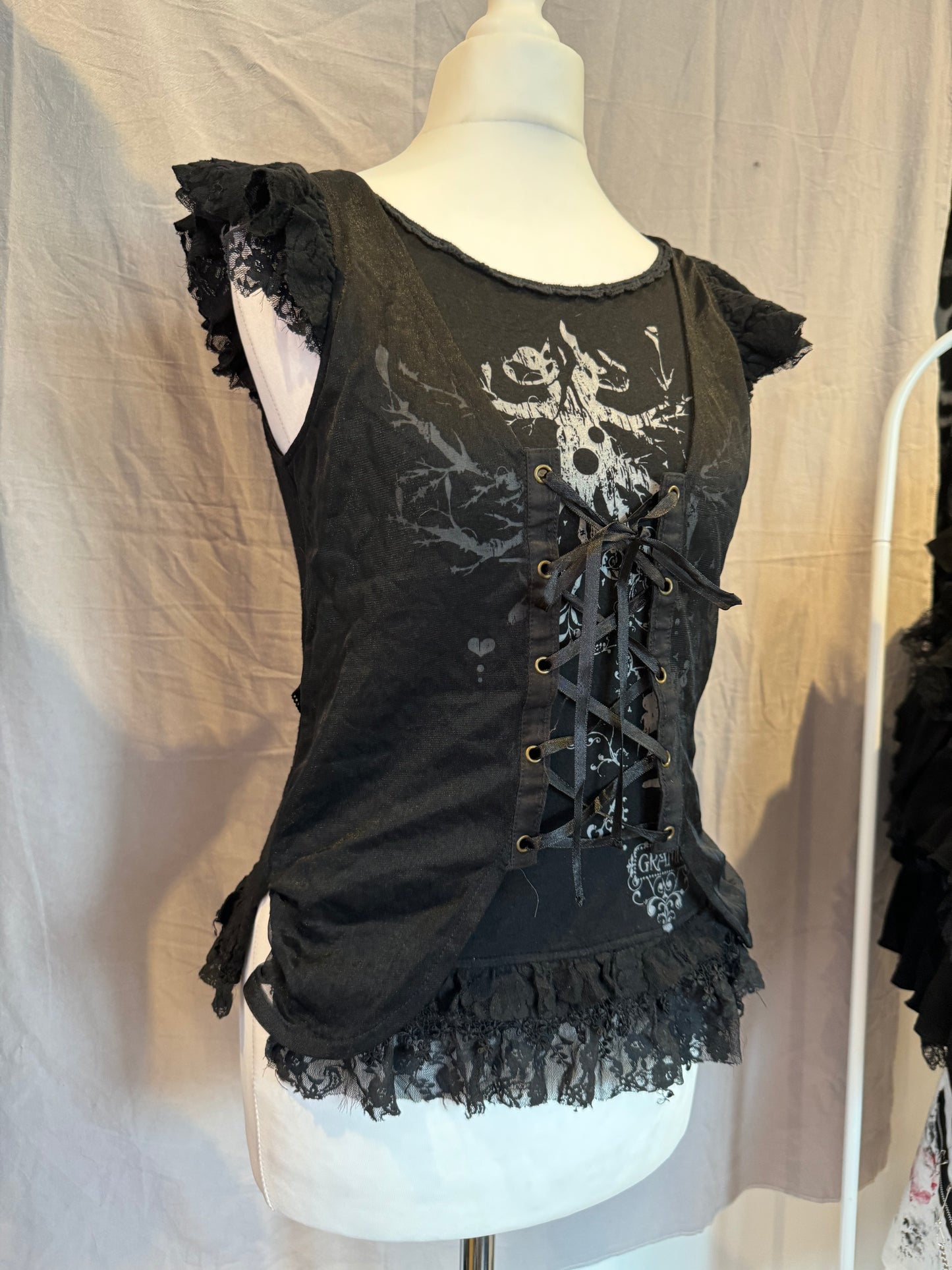 Gramm 2-Layers Lace Tank Top