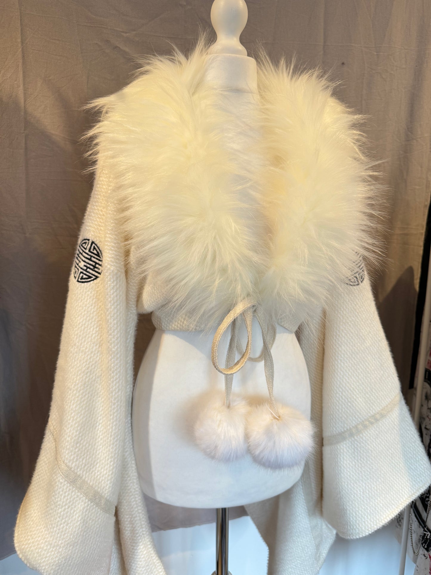 Qutie Frash Fur Collar Knit Kimono-Sleeves Jacket
