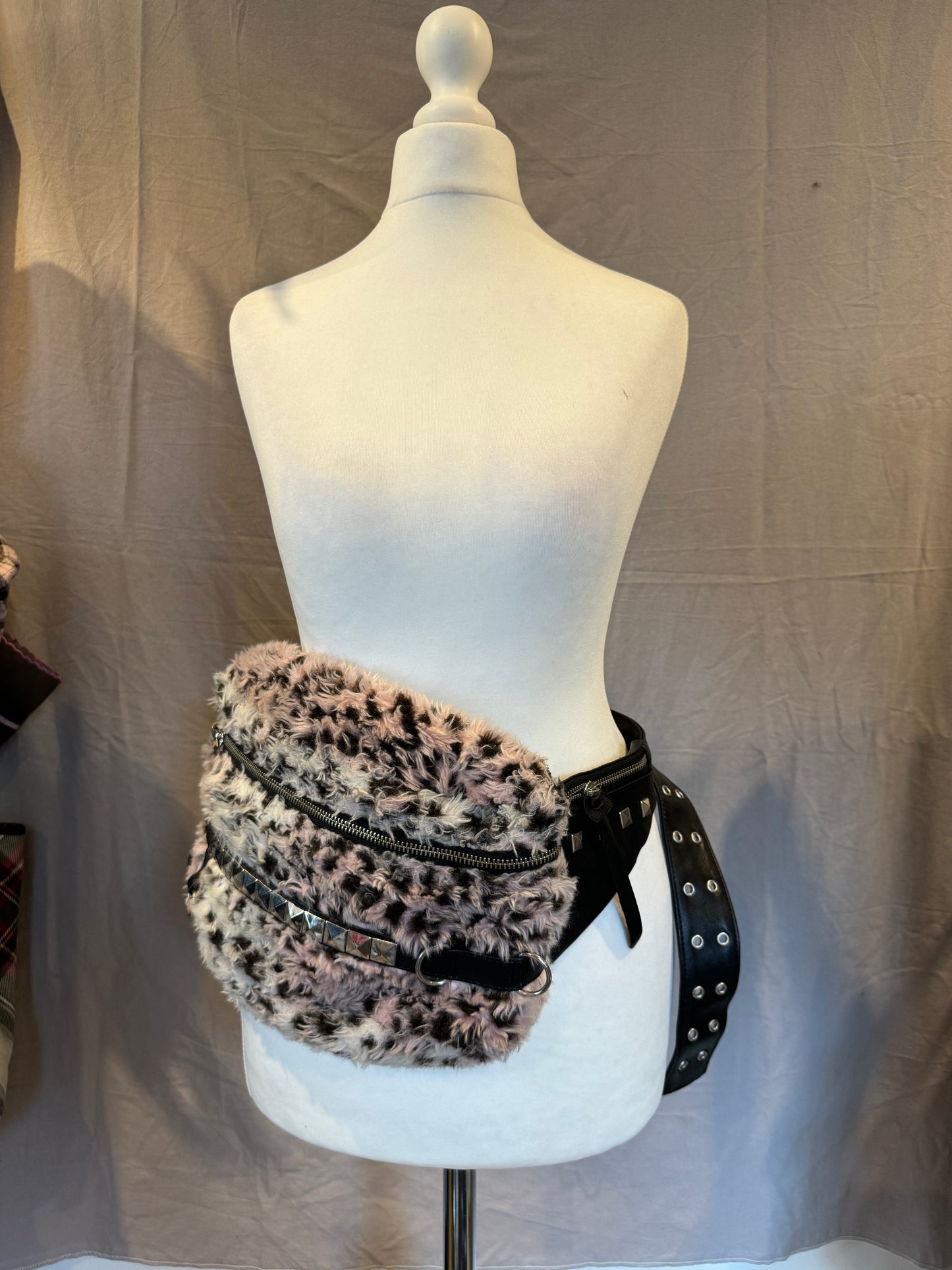 Deorart Leopard Print Belt Bag