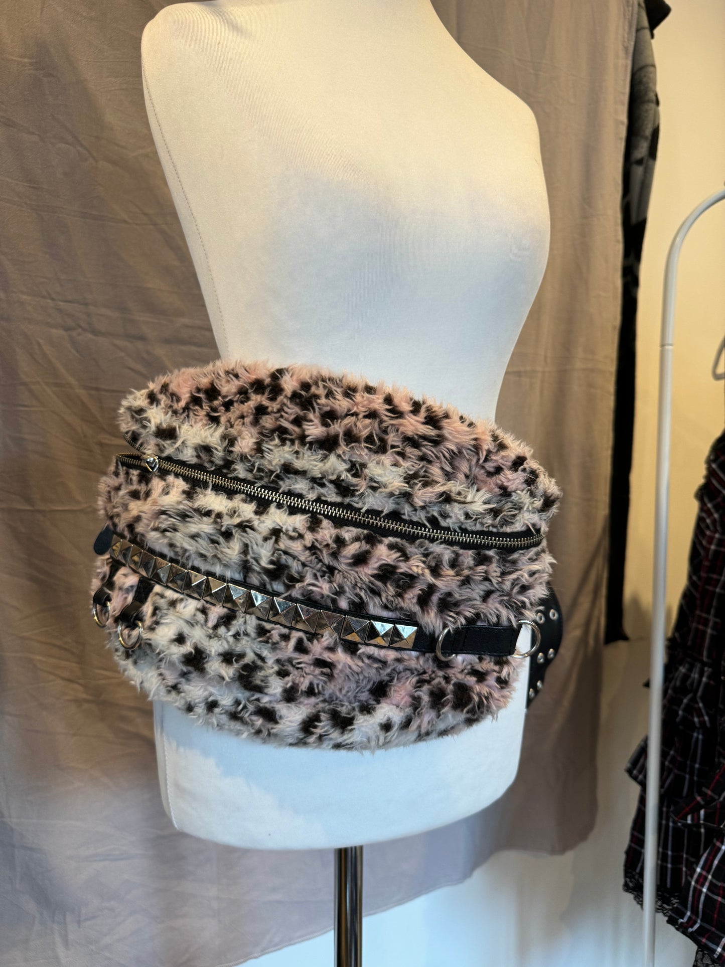 Deorart Leopard Print Belt Bag