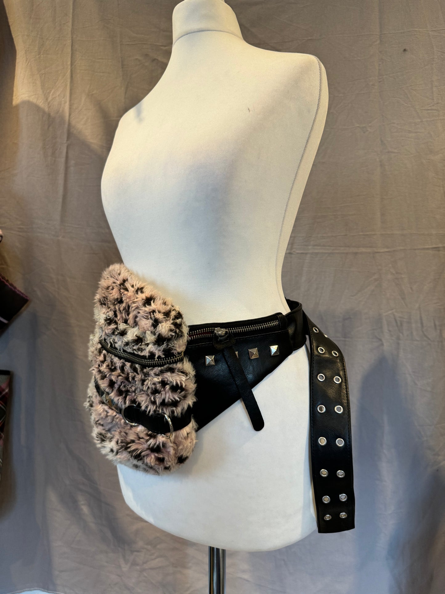 Deorart Leopard Print Belt Bag