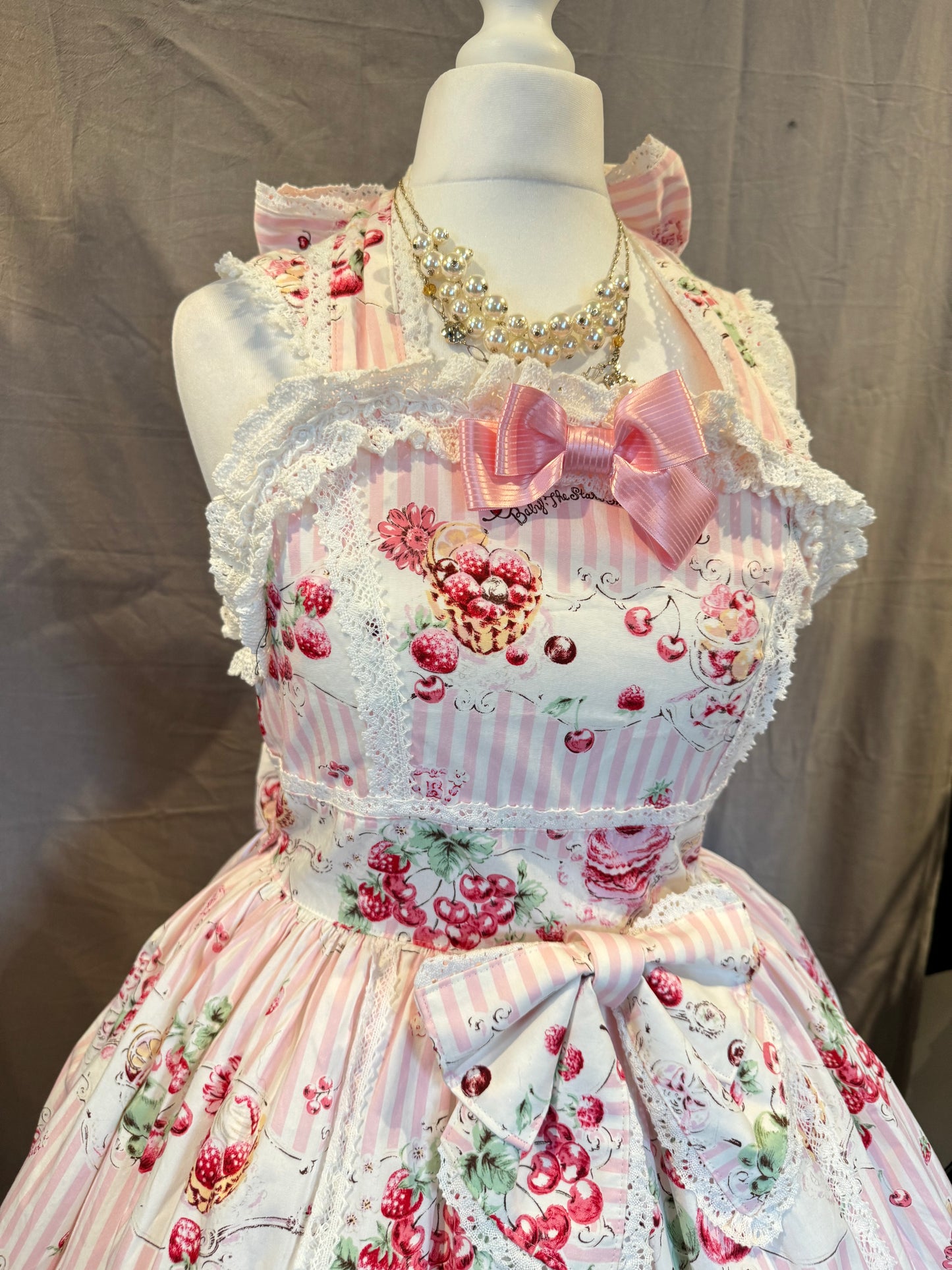 Baby the Stars Shine Bright Berry Print Bow JSK