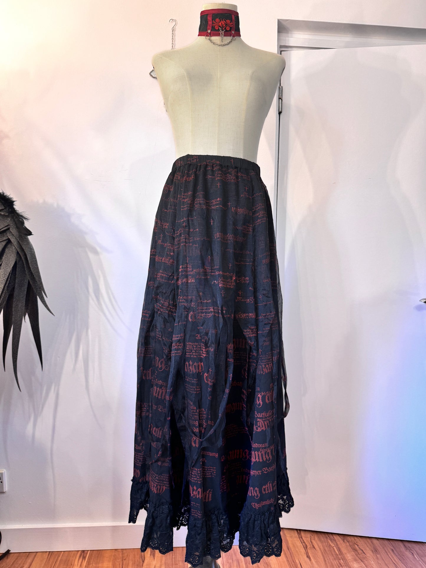 h.Naoto Destructive Letter Print Maxi Skirt