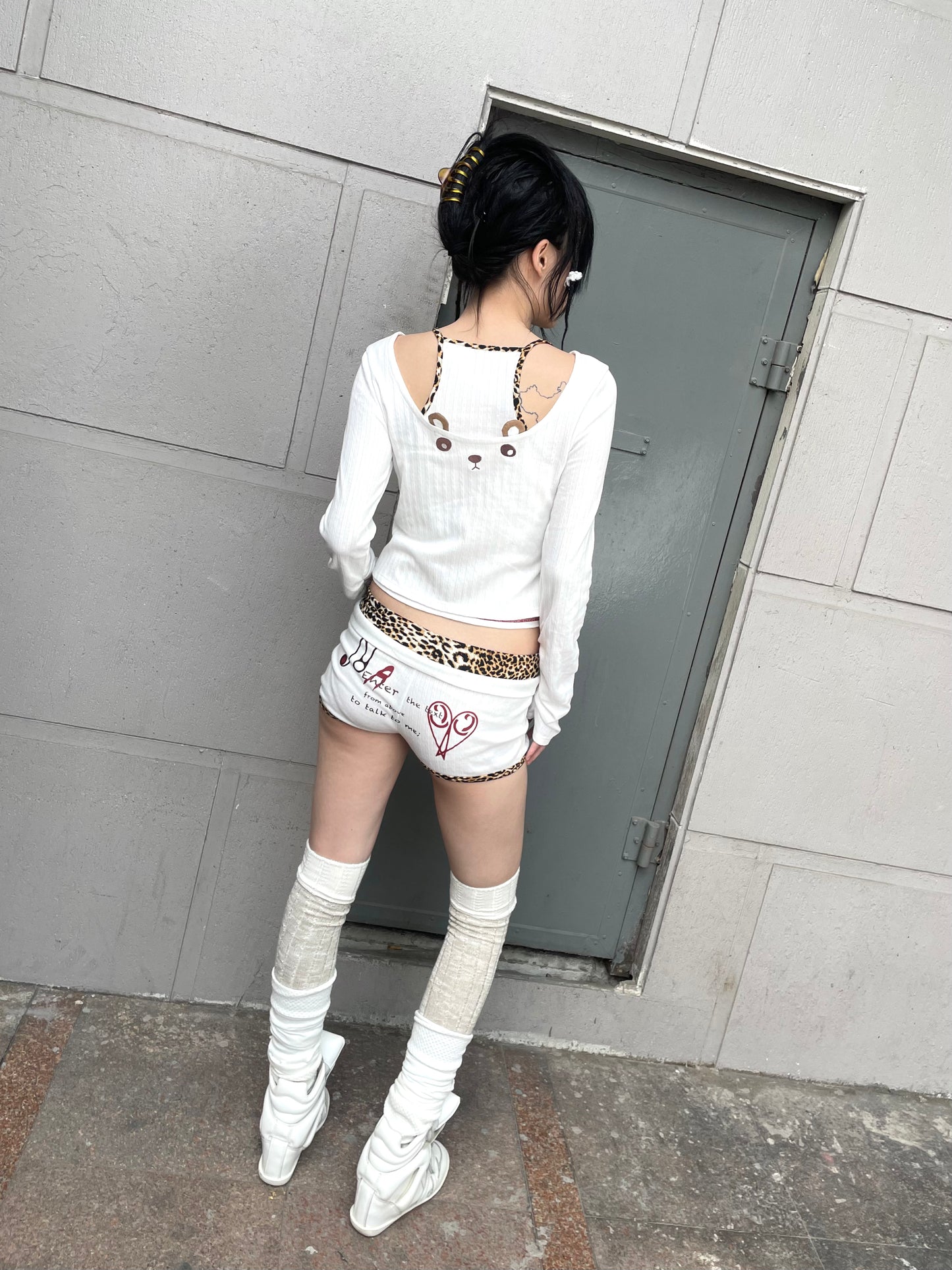 nit alcove 24SS Bear Print Top
