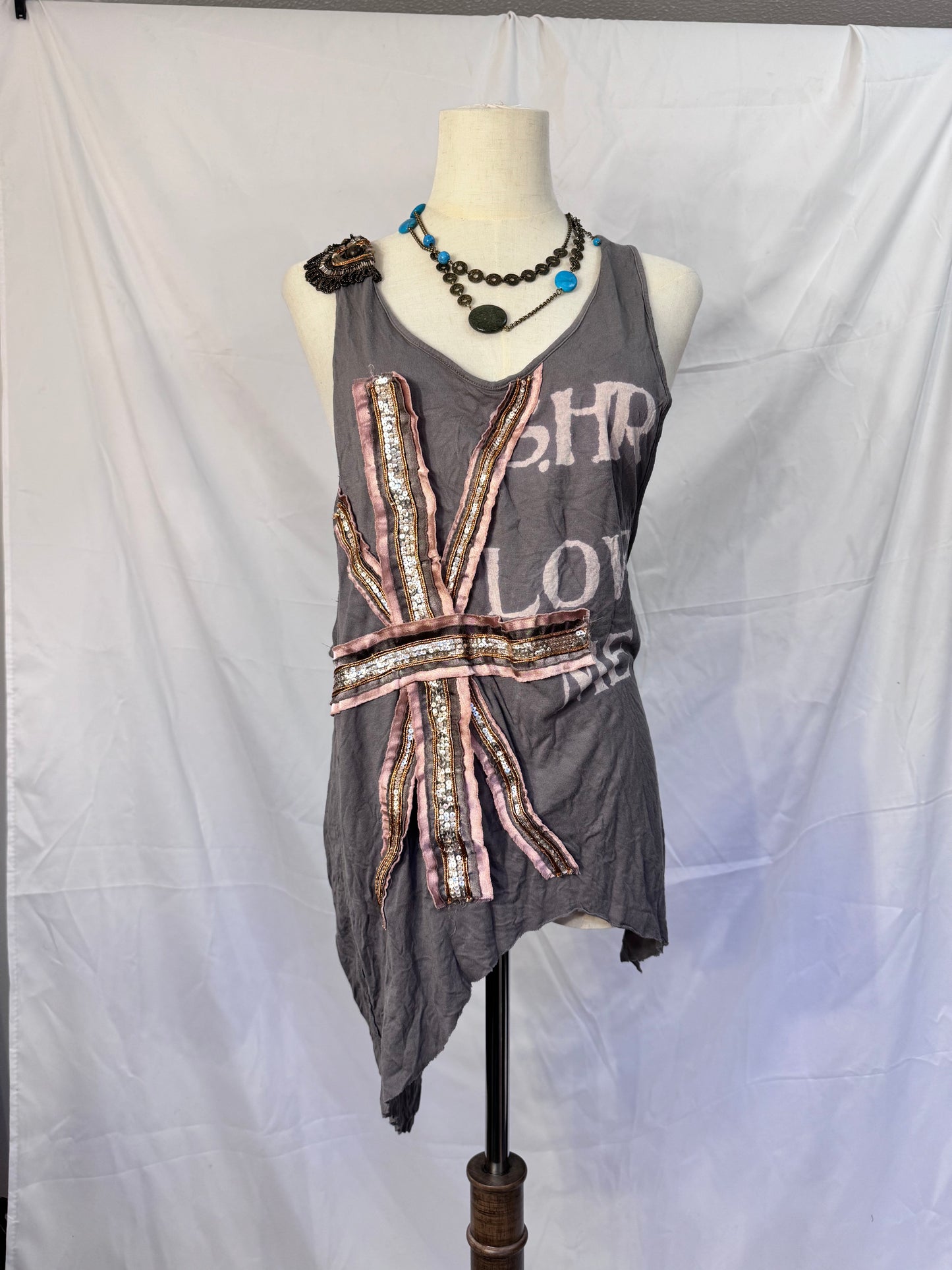 Share Spirit Letter Print and Jewel Tank Top