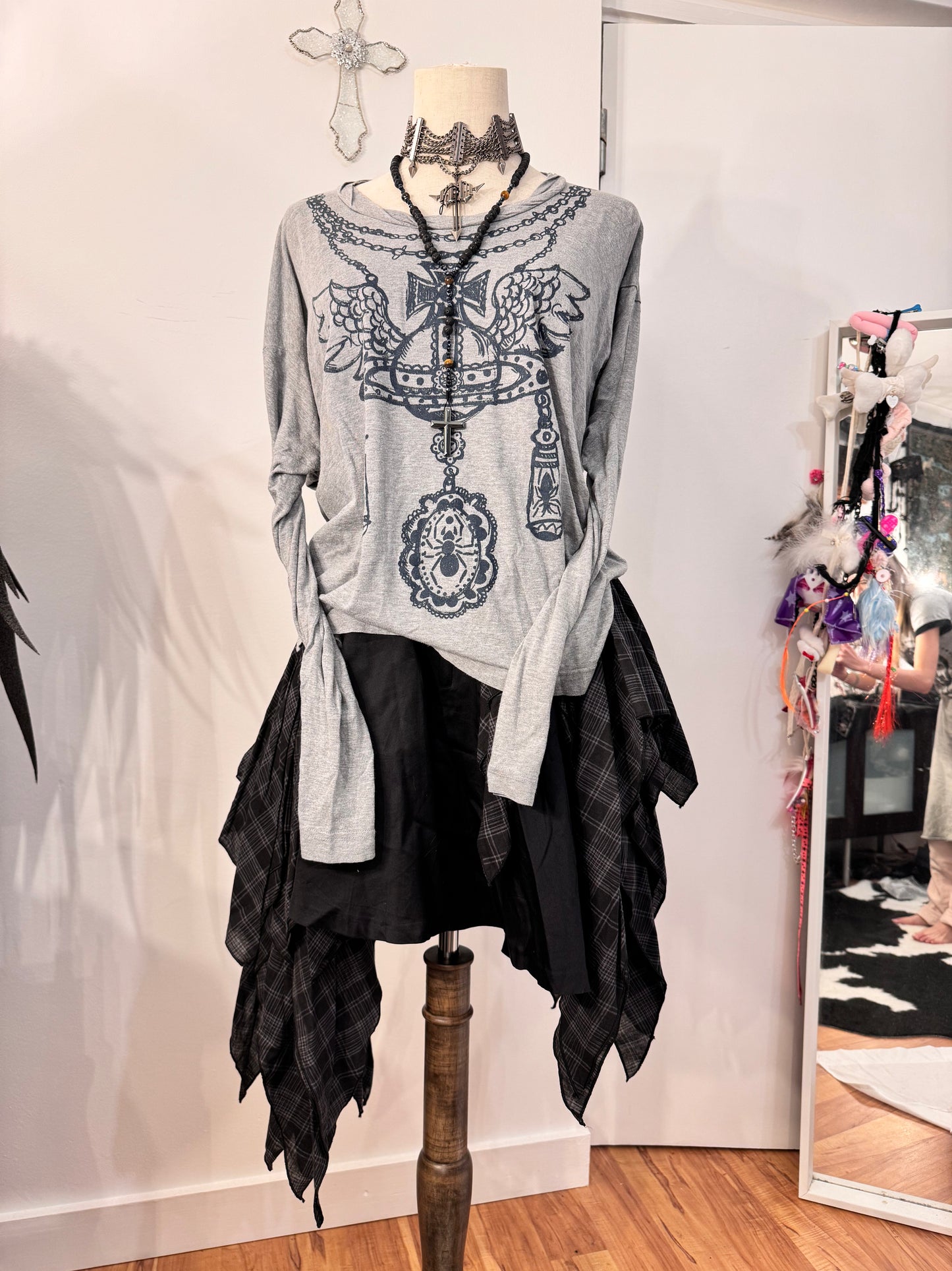 Black Peace Now Irregular Plaid Skirt