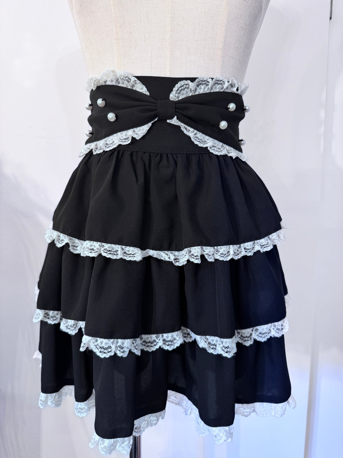 Ank Rouge Multi-Layers Lace Skirt