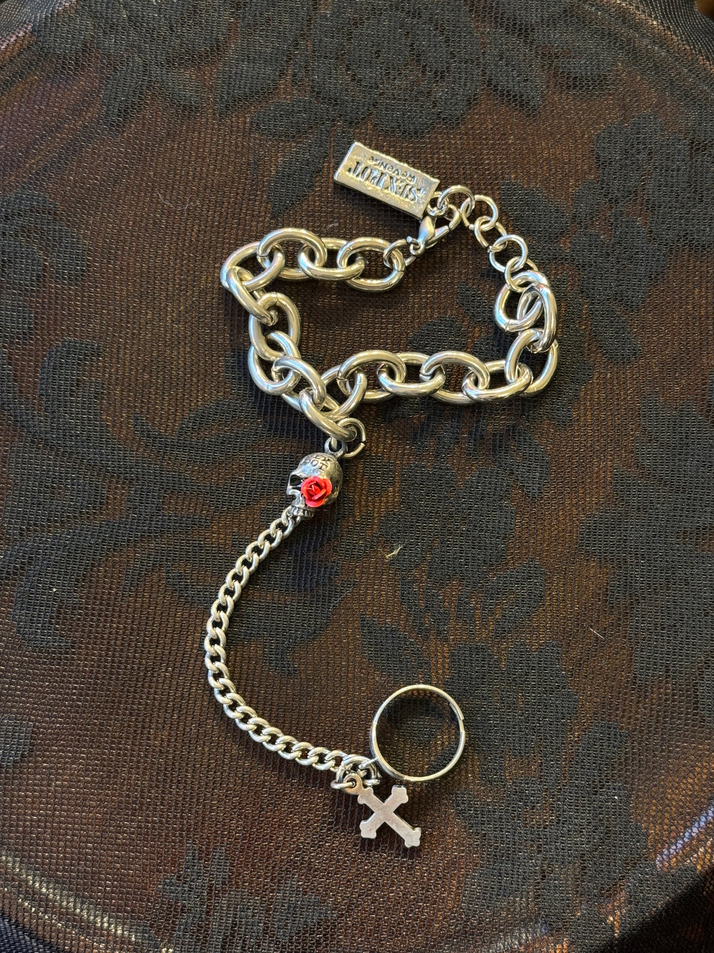Sexpot Revenge Chain Bracelet and Ring